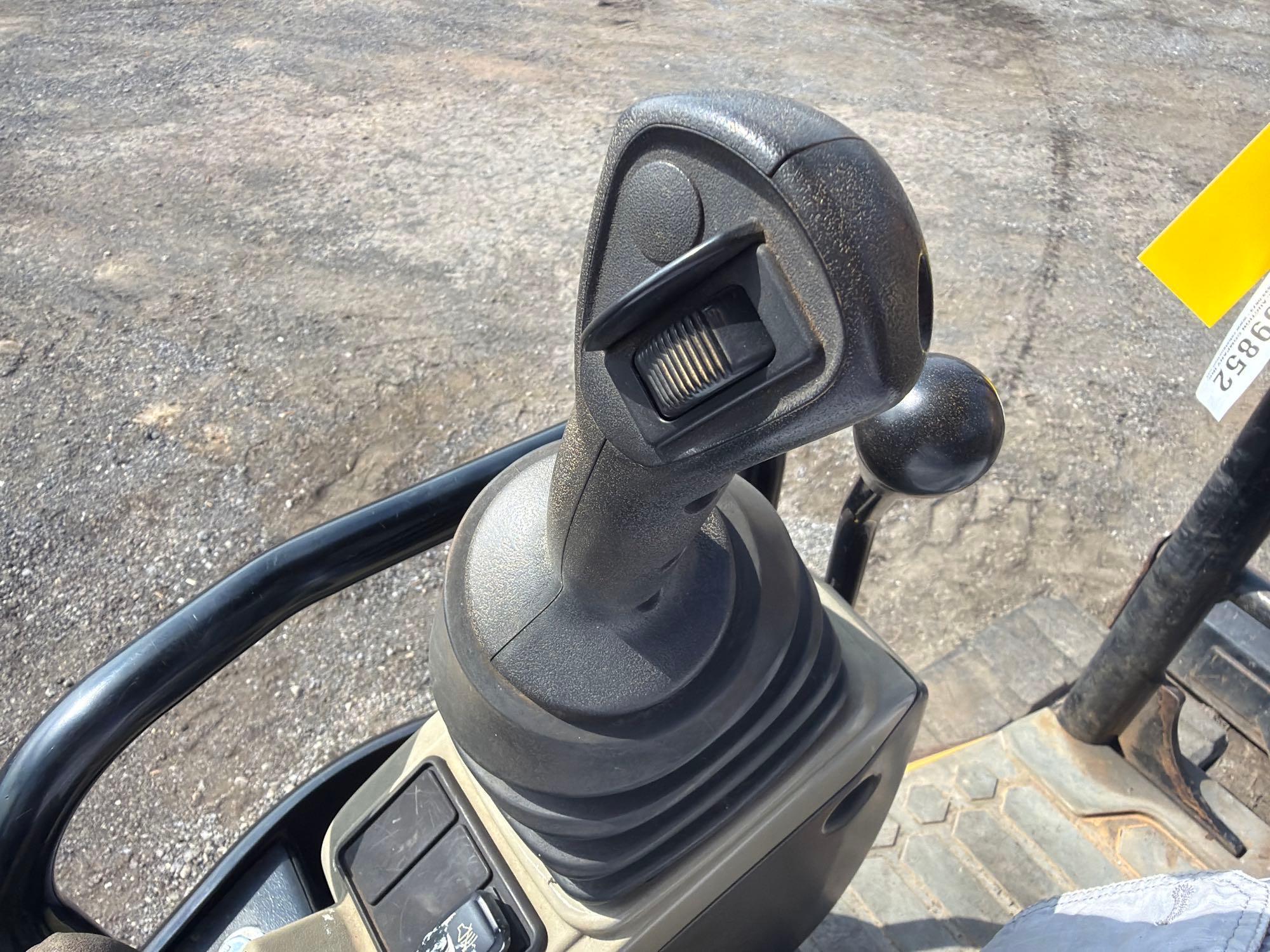 2015 Caterpillar 305E2CR