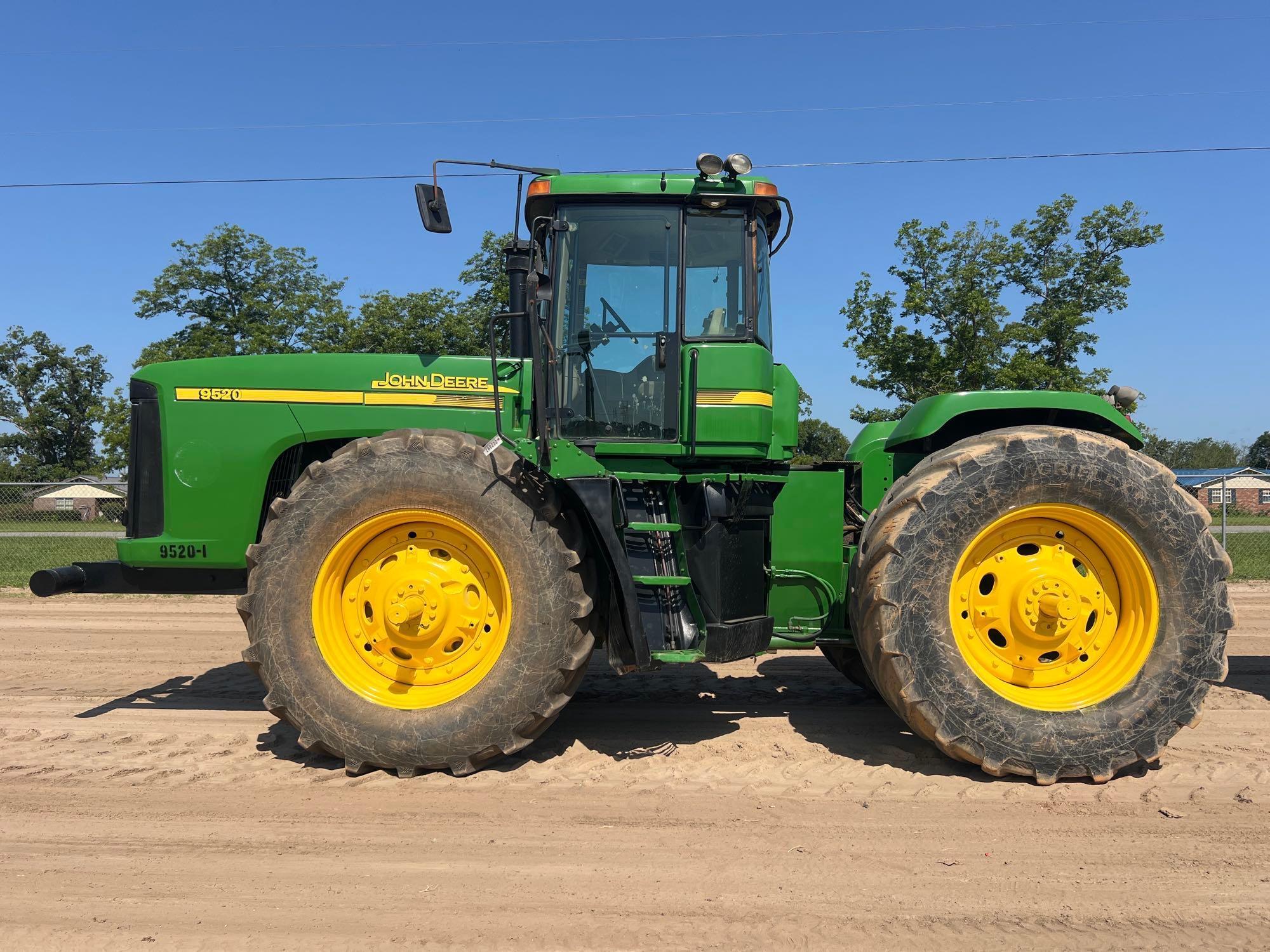 John Deere 9520
