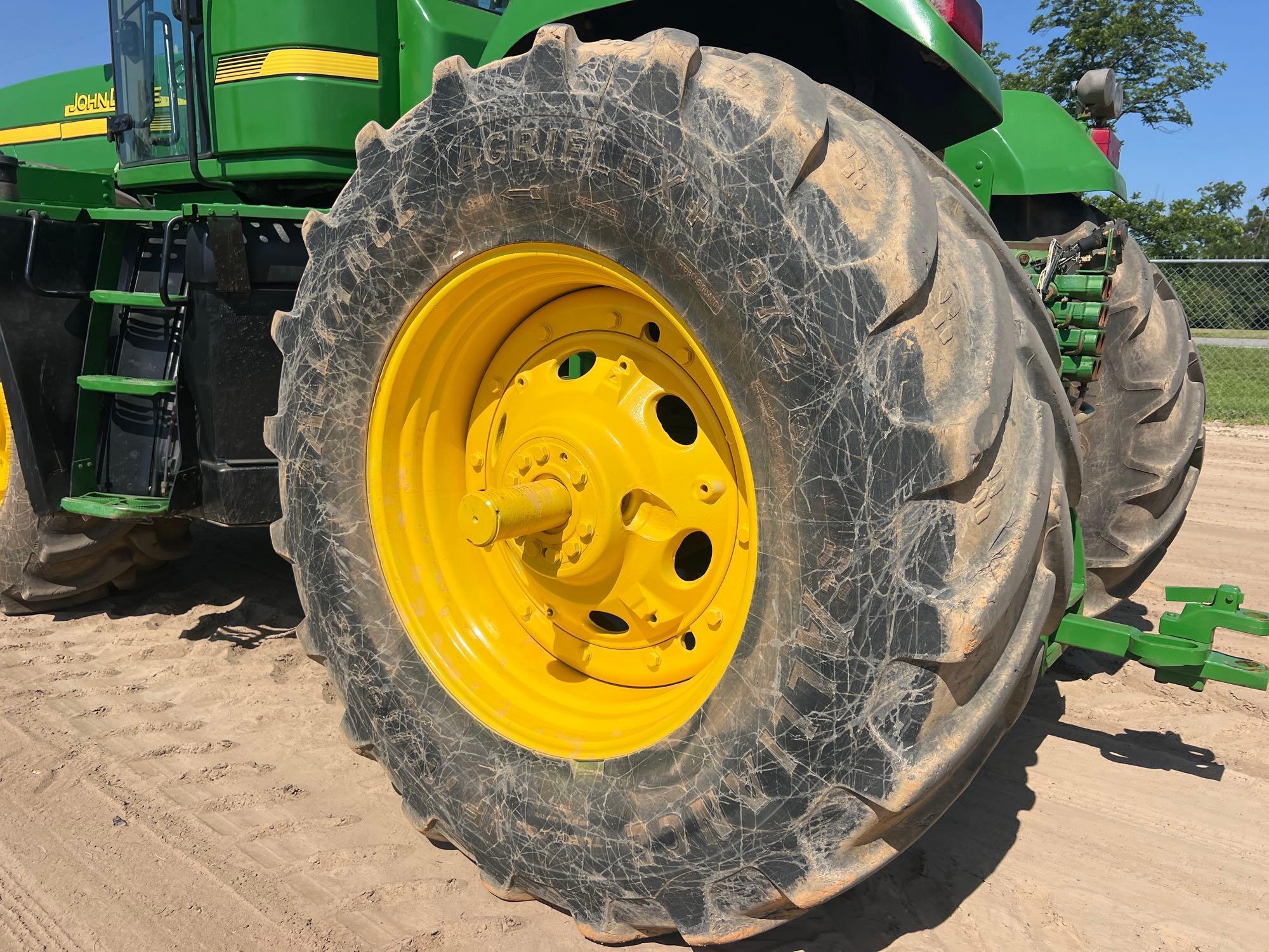 John Deere 9520