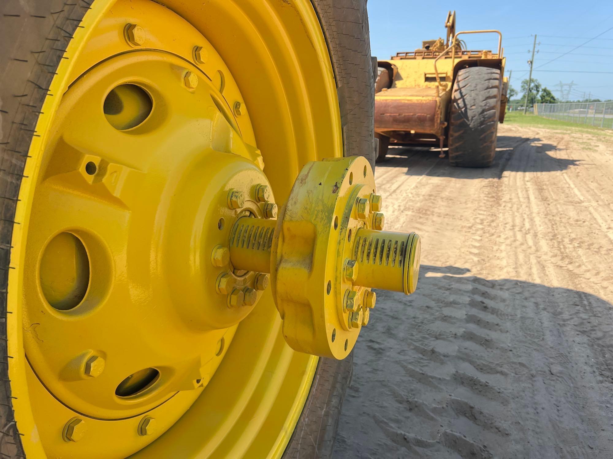John Deere 9520