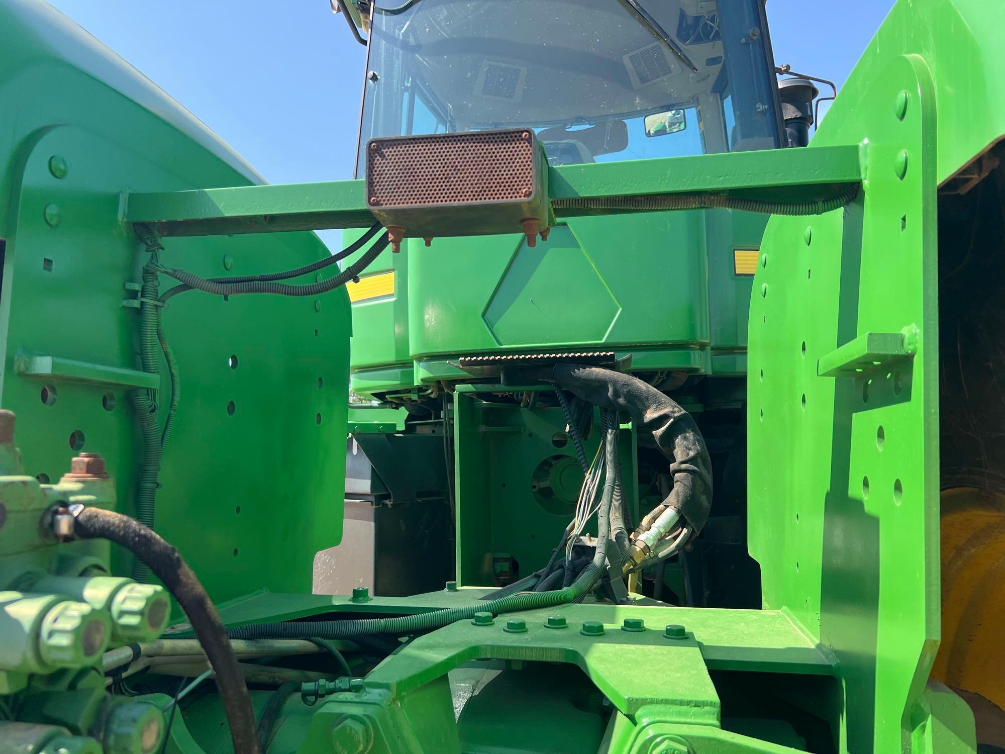 John Deere 9520