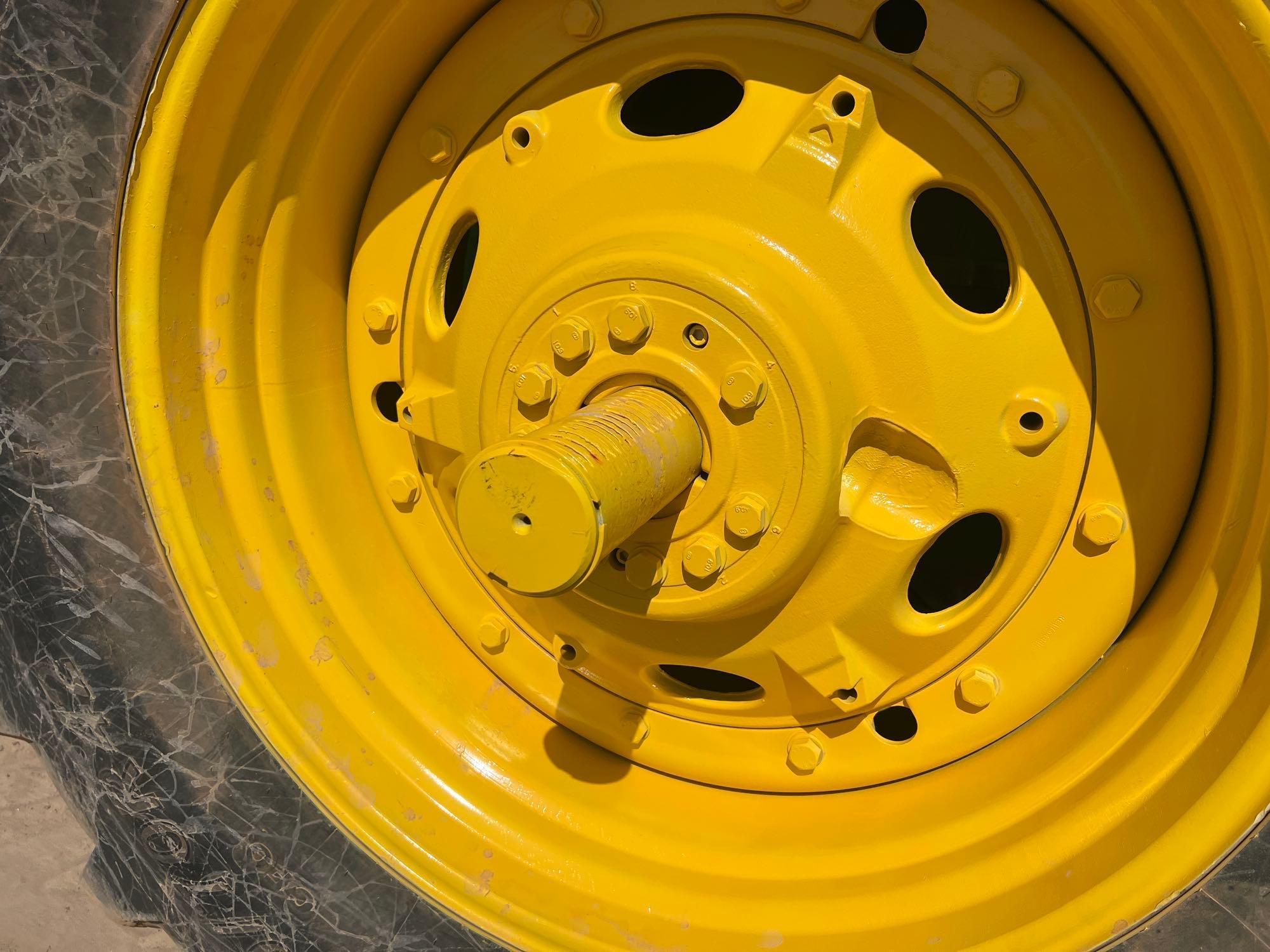 John Deere 9520