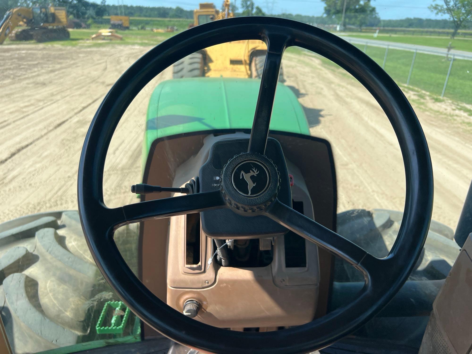 John Deere 9520