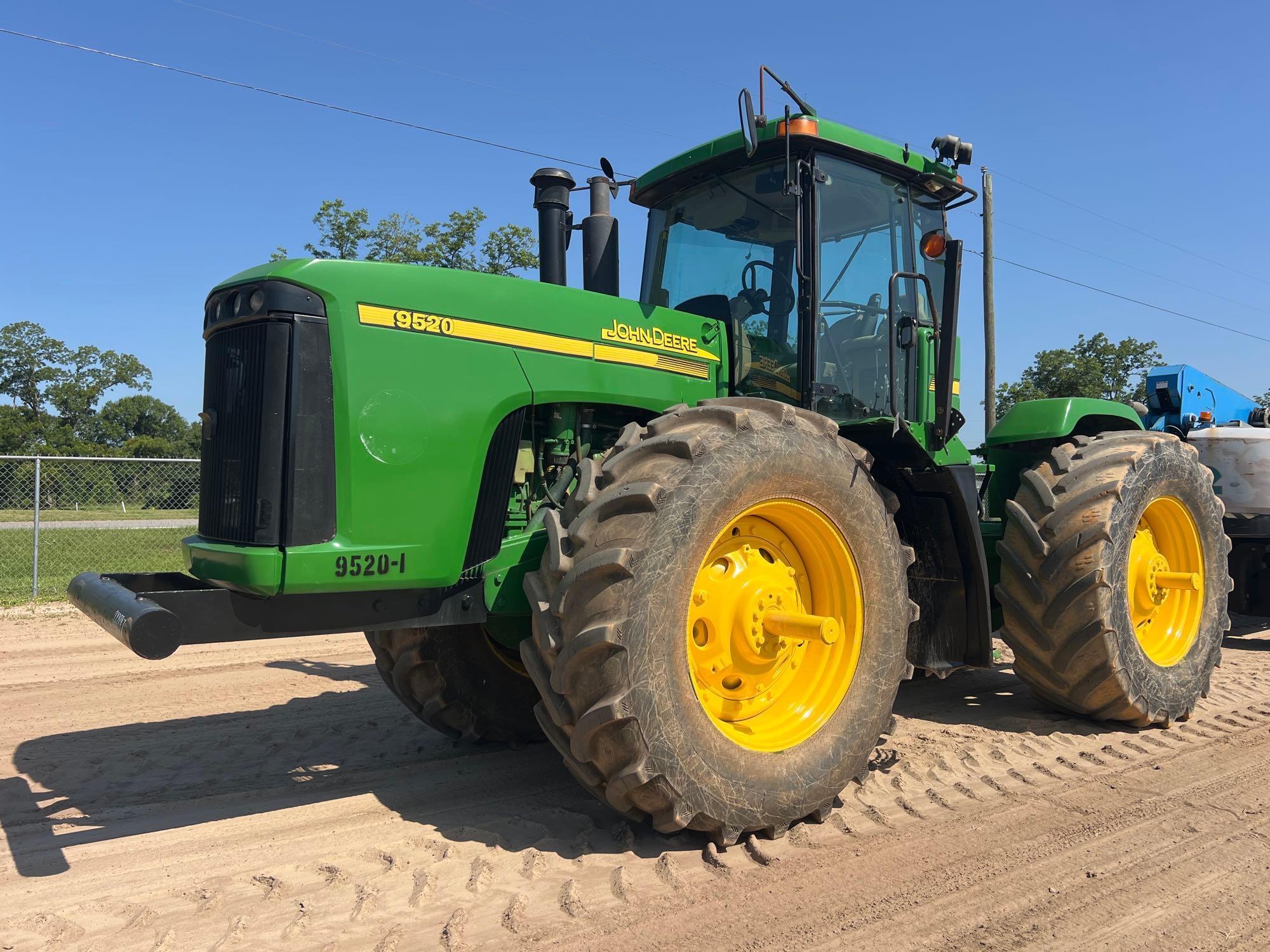 John Deere 9520