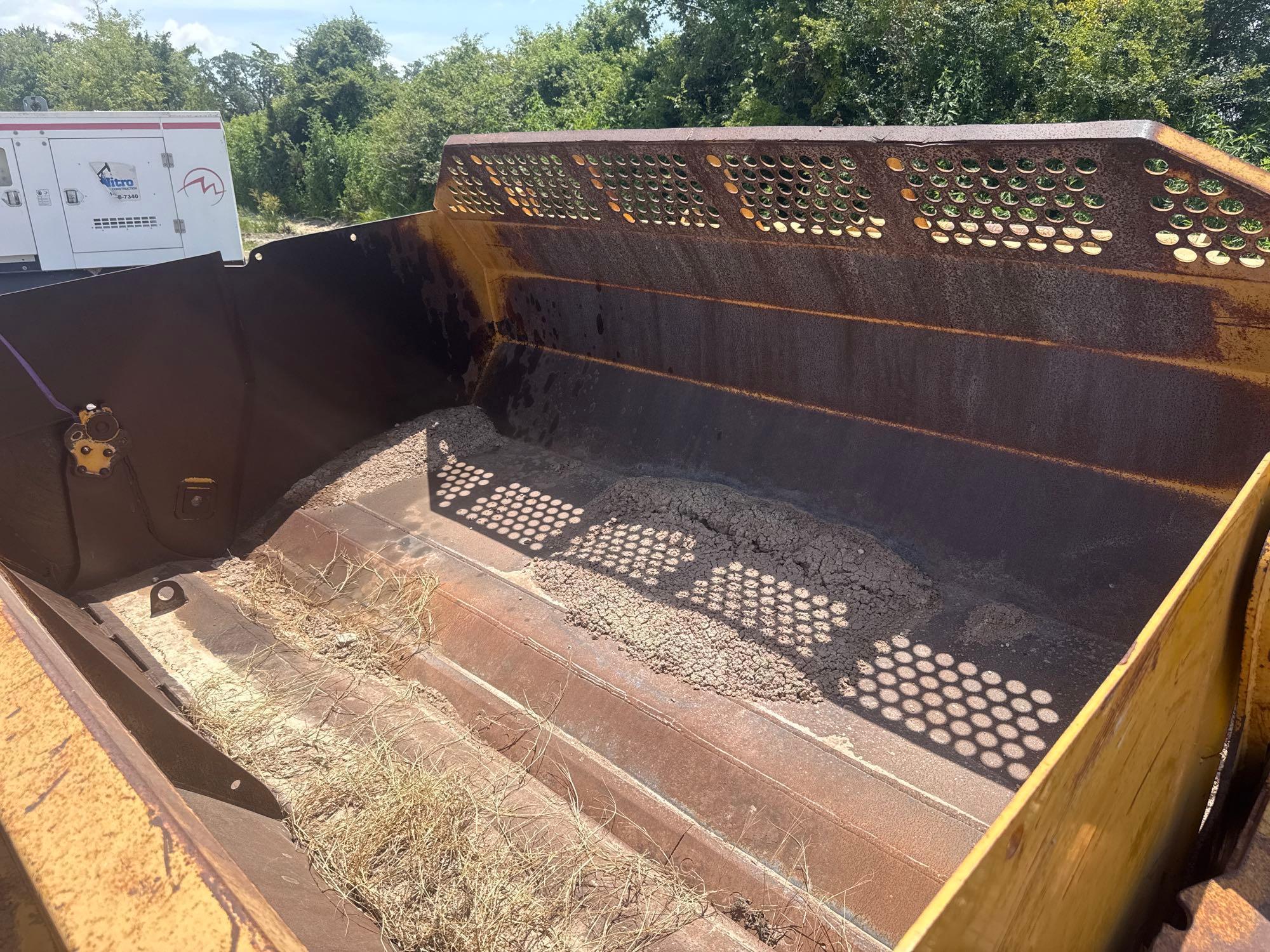John Deere 1812C