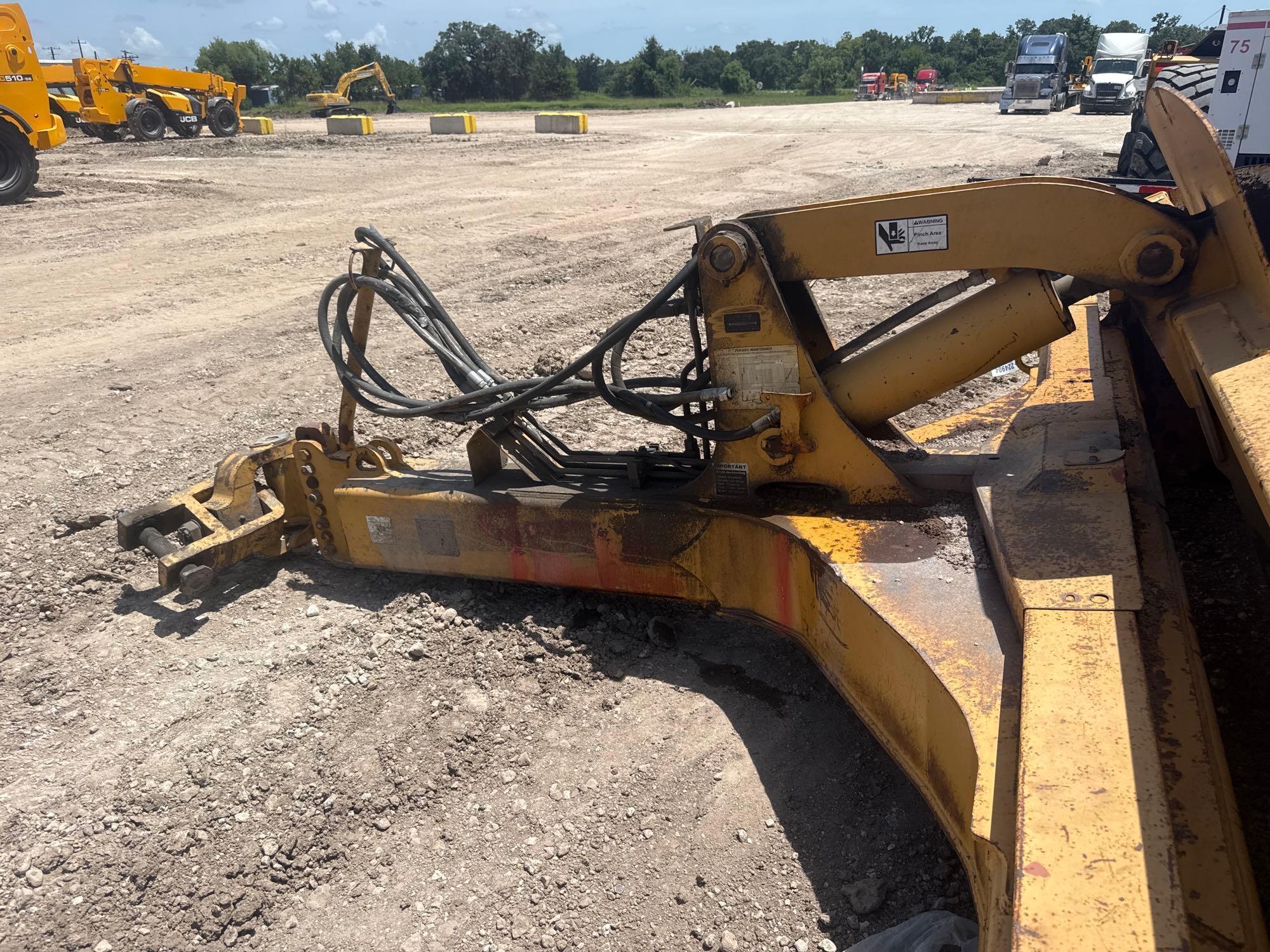John Deere 1812C