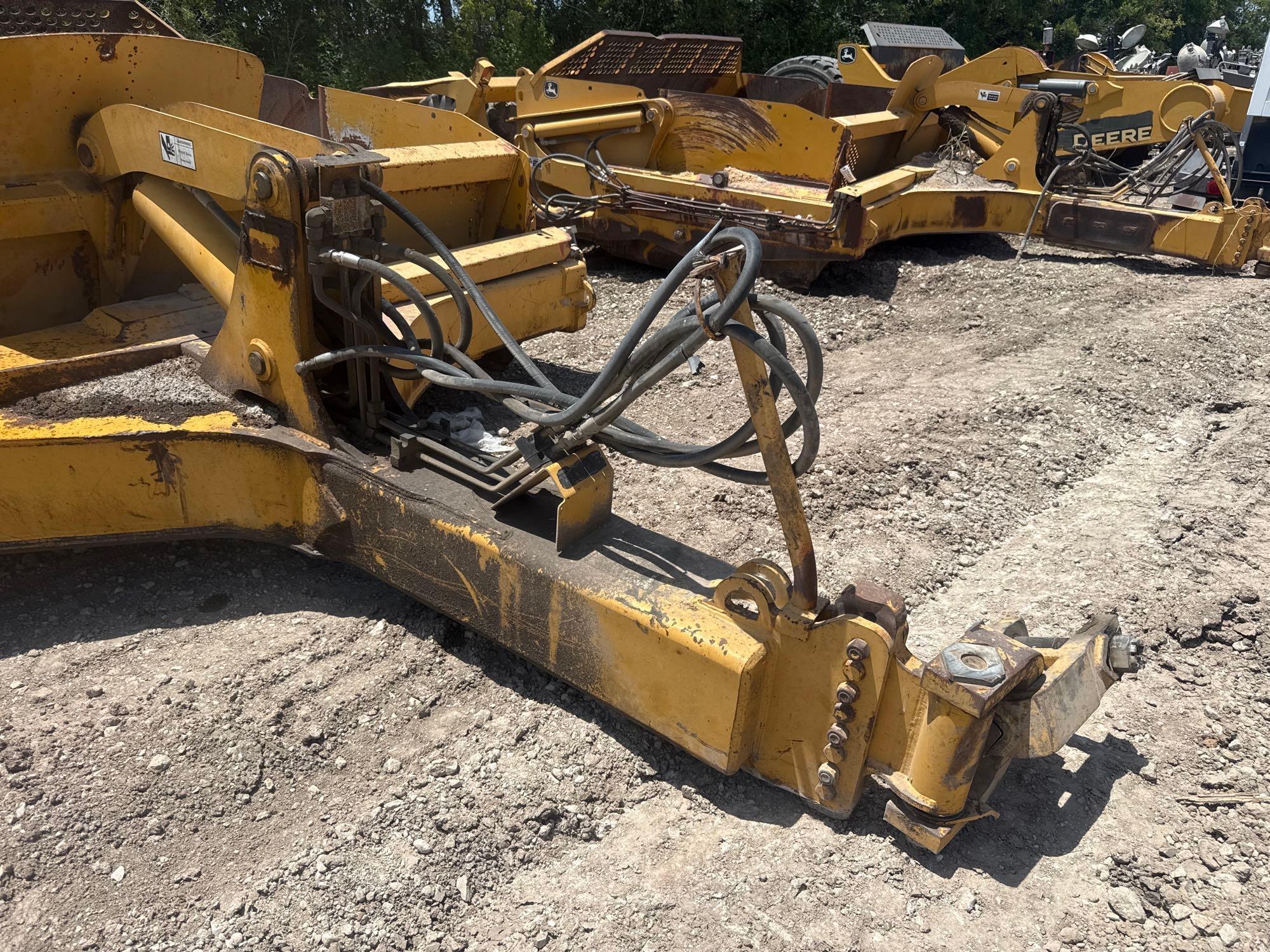 John Deere 1812C