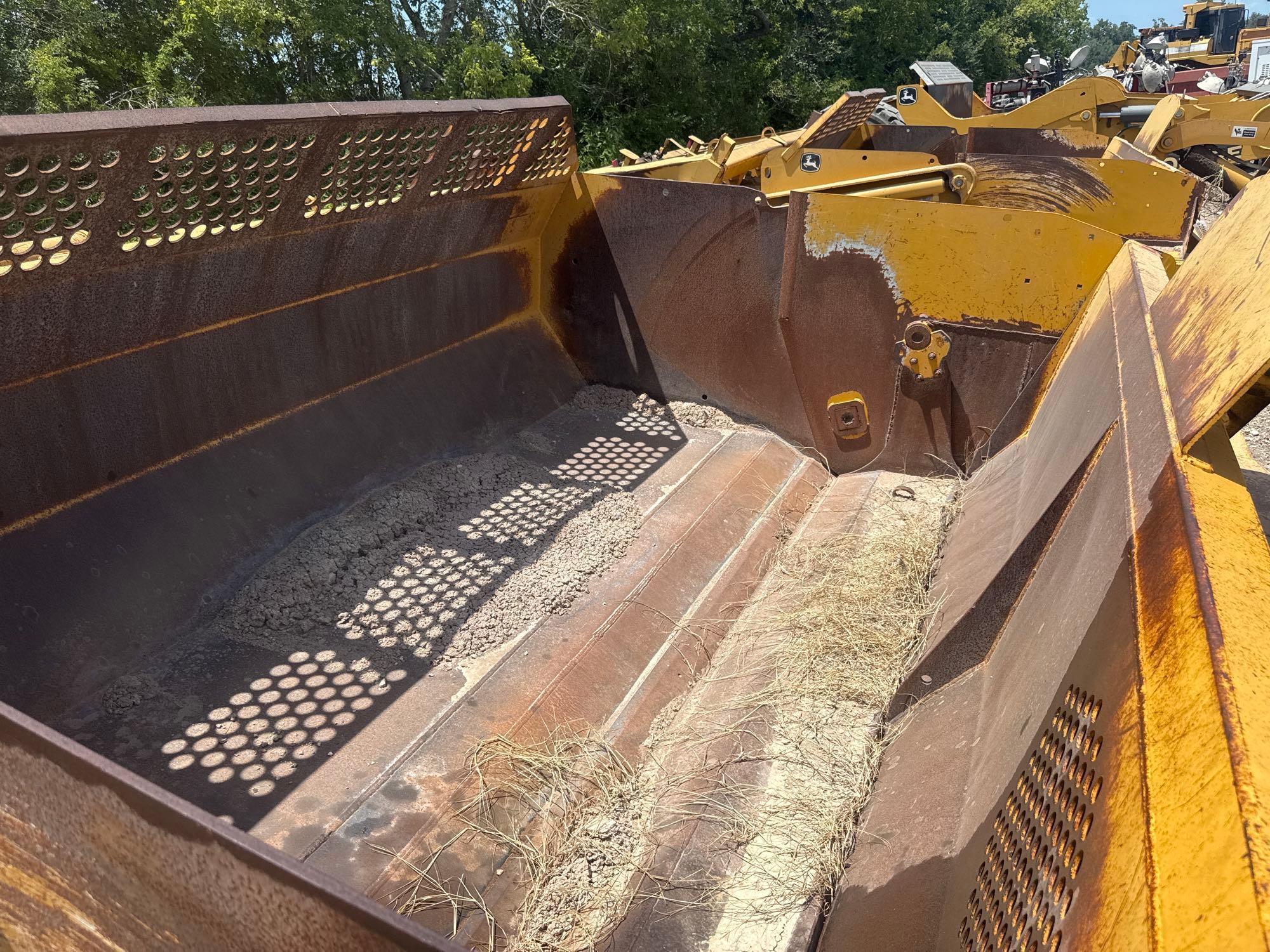 John Deere 1812C