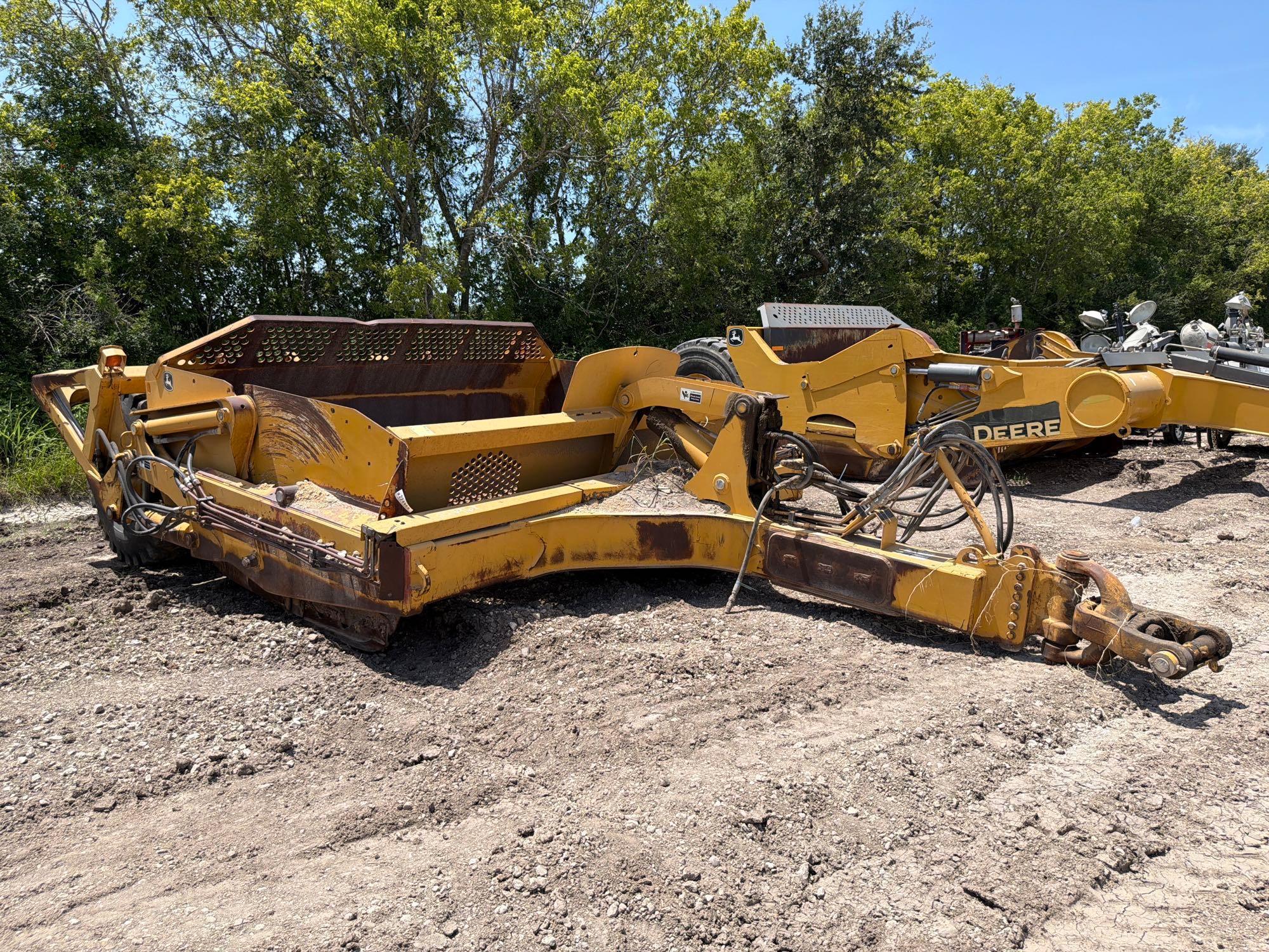 John Deere 1812C