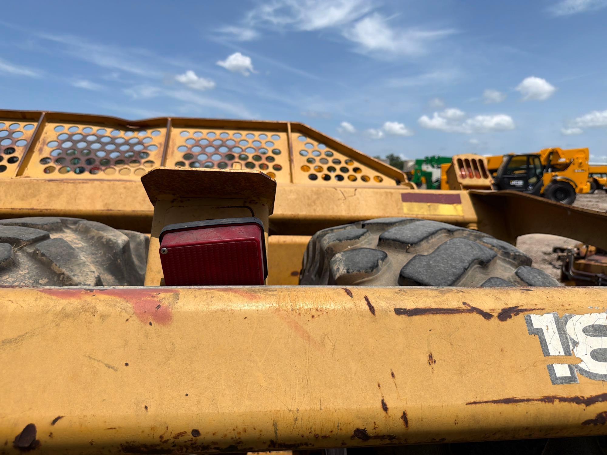 John Deere 1812C
