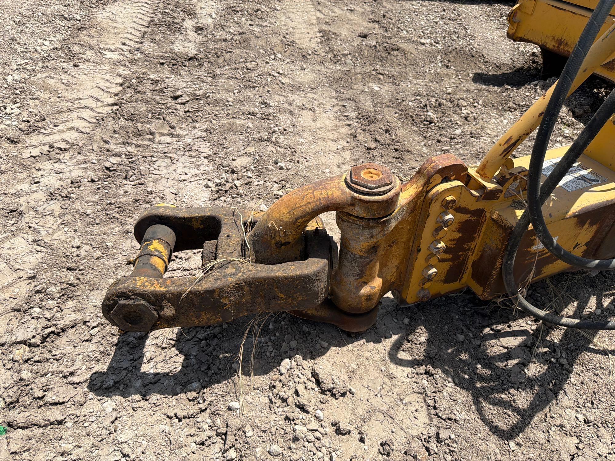 John Deere 1812C