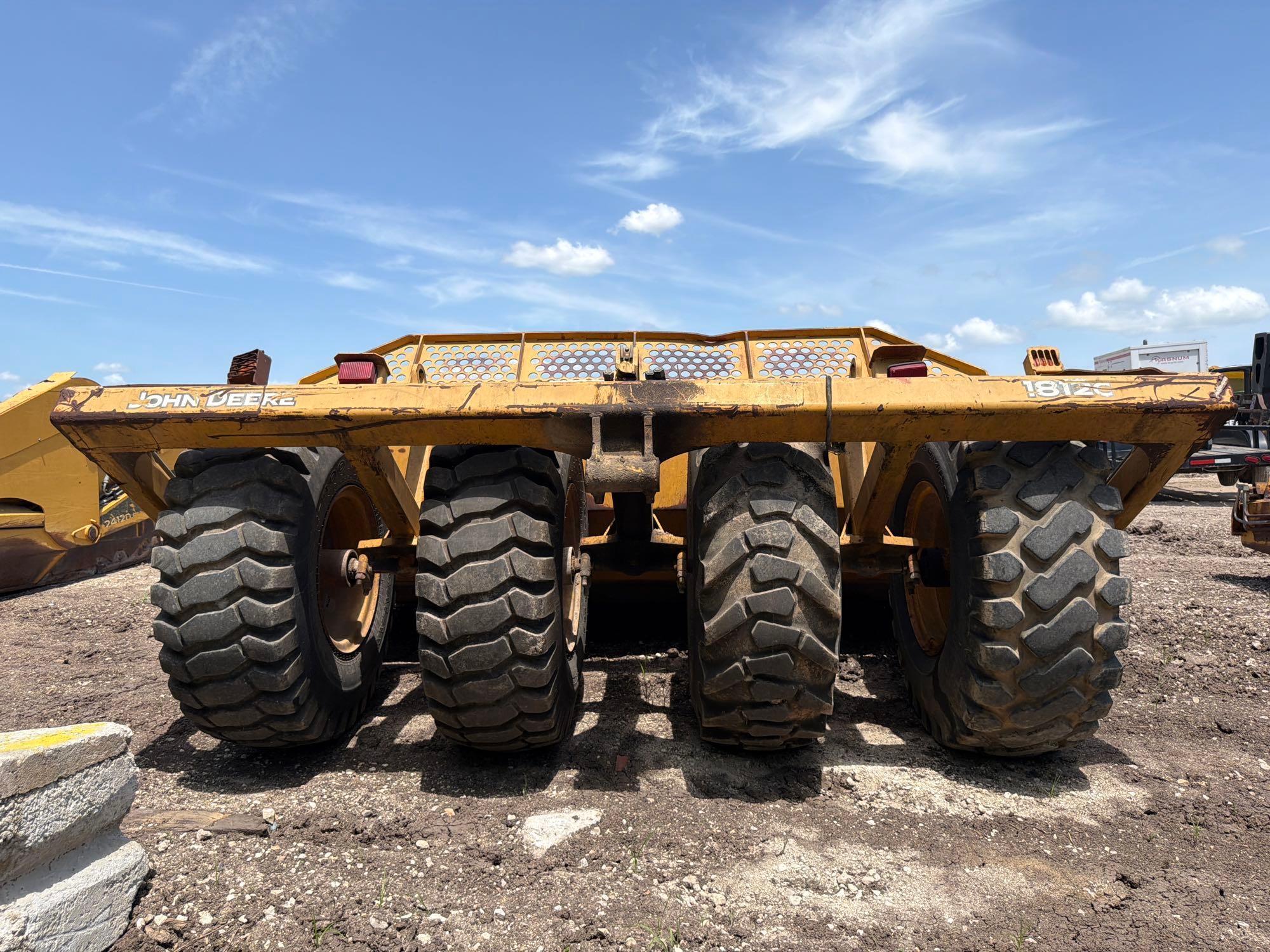 John Deere 1812C