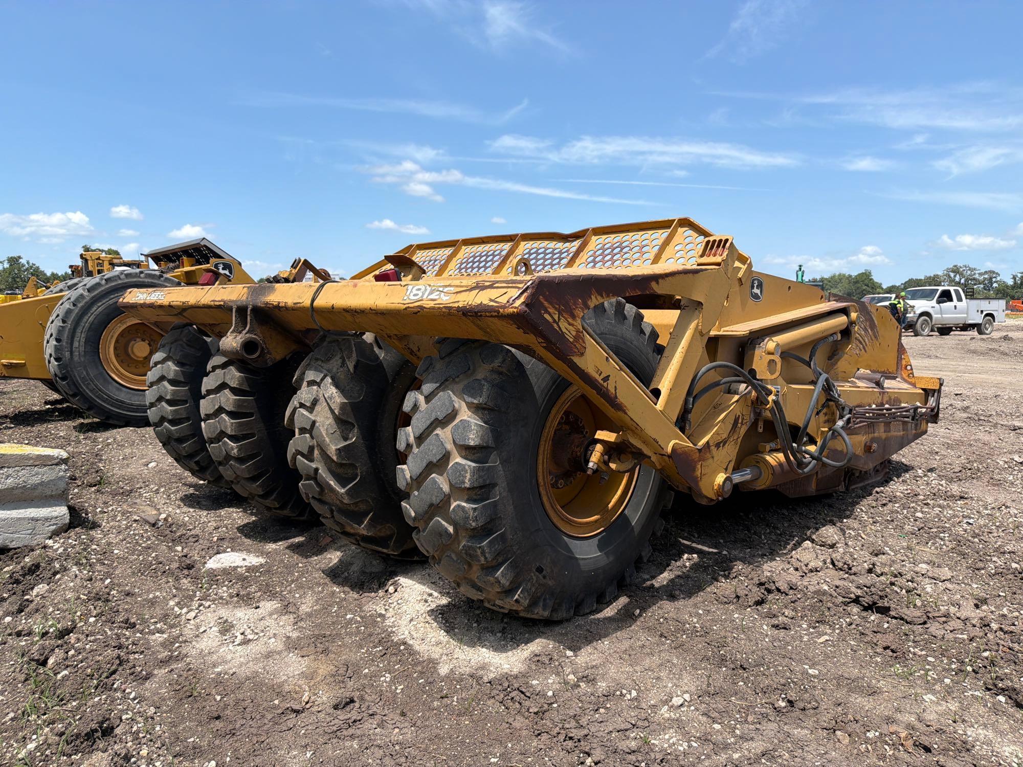 John Deere 1812C
