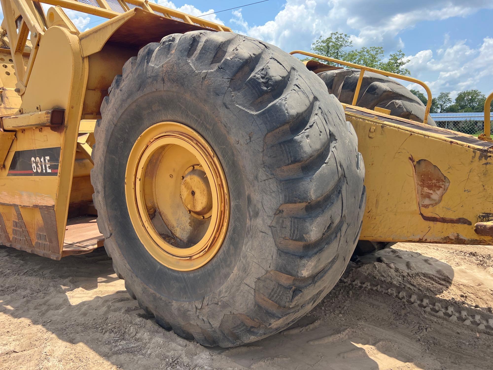 1990 Caterpillar 631E