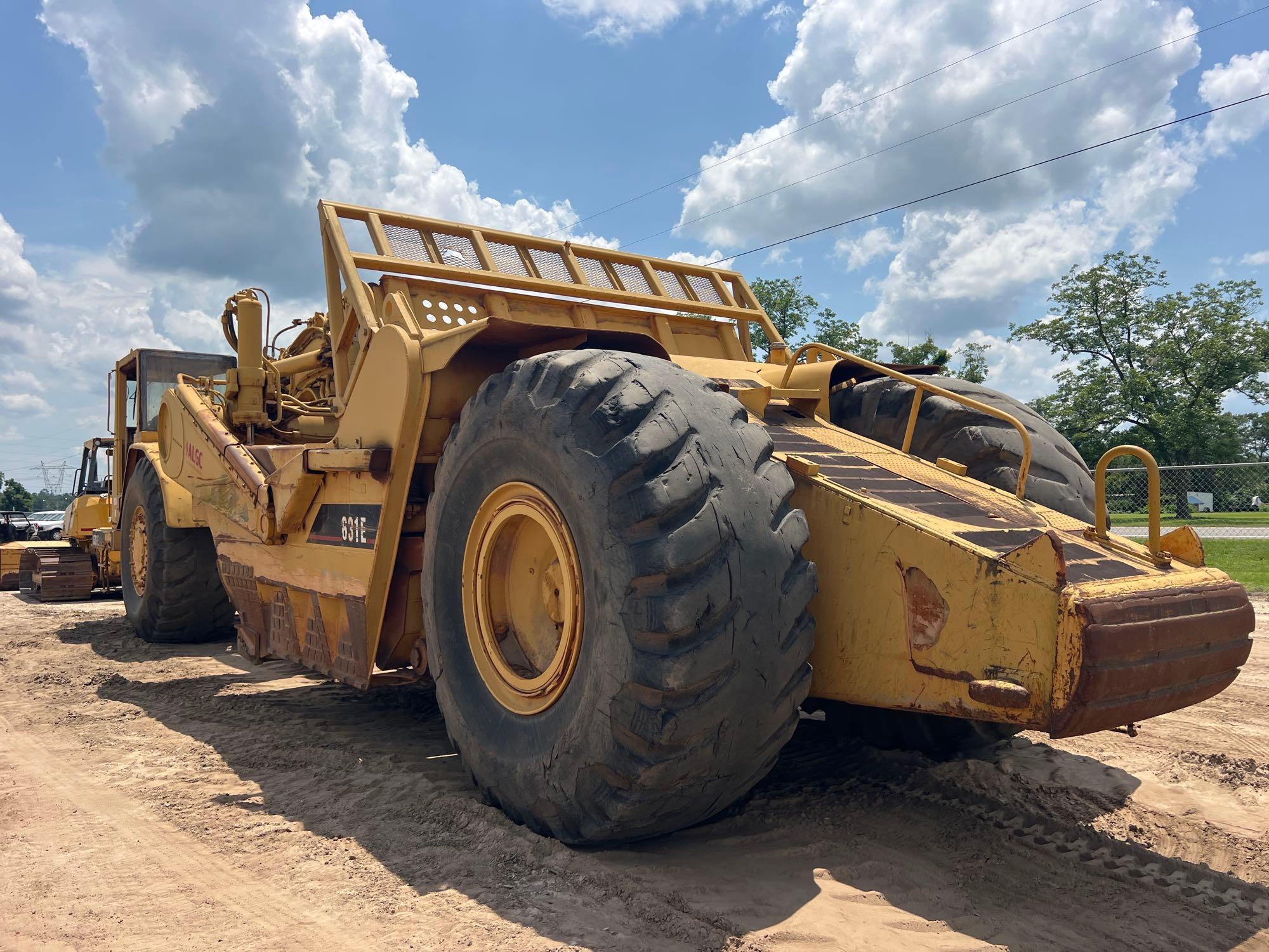 1990 Caterpillar 631E