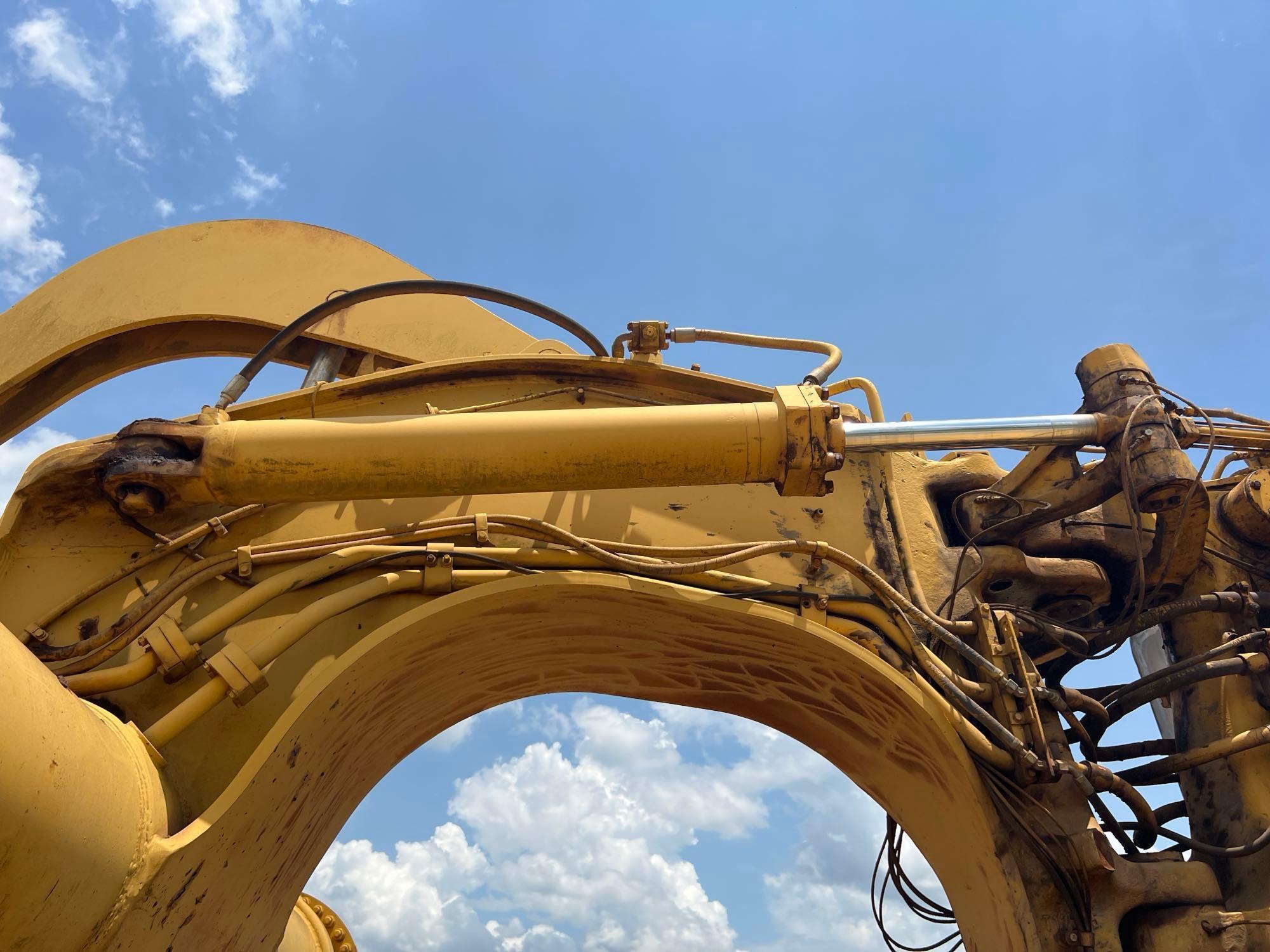 1990 Caterpillar 631E