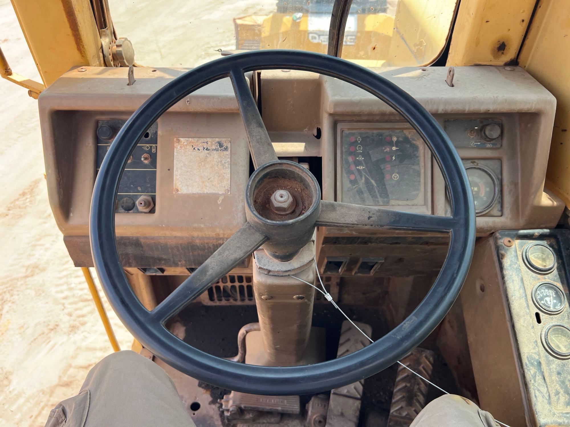 1990 Caterpillar 631E