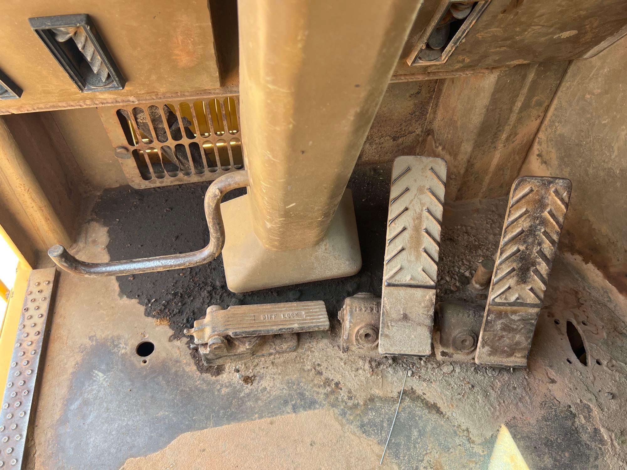 1990 Caterpillar 631E