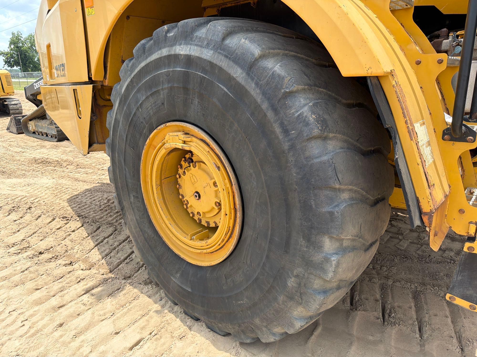 2020 Caterpillar 745