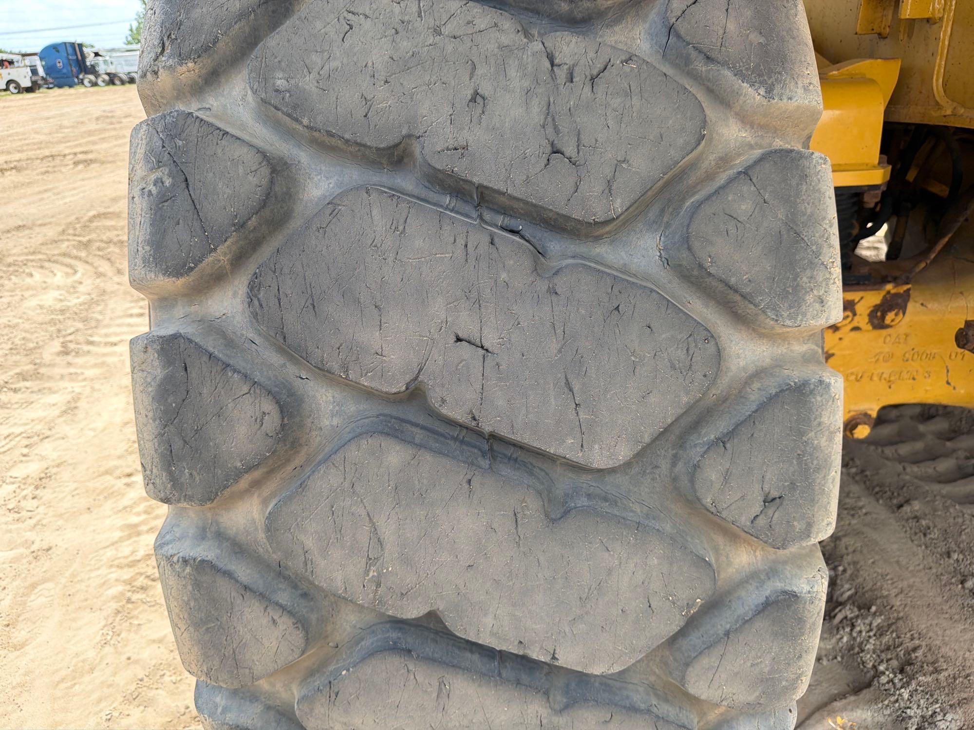 2020 Caterpillar 745