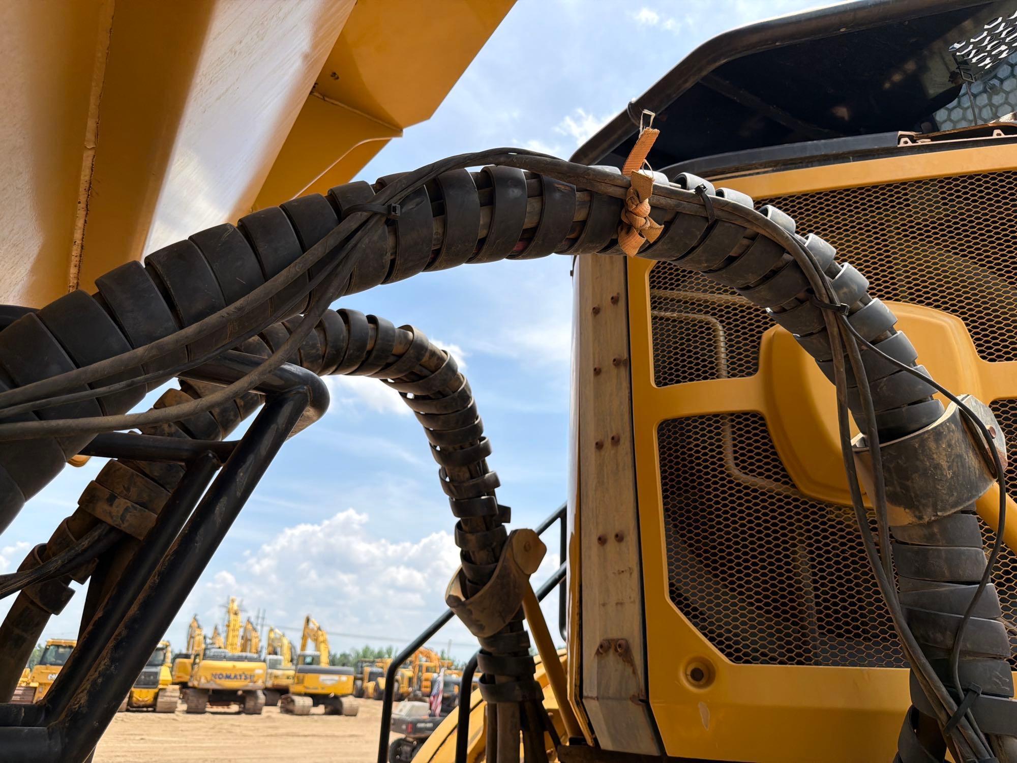 2020 Caterpillar 745
