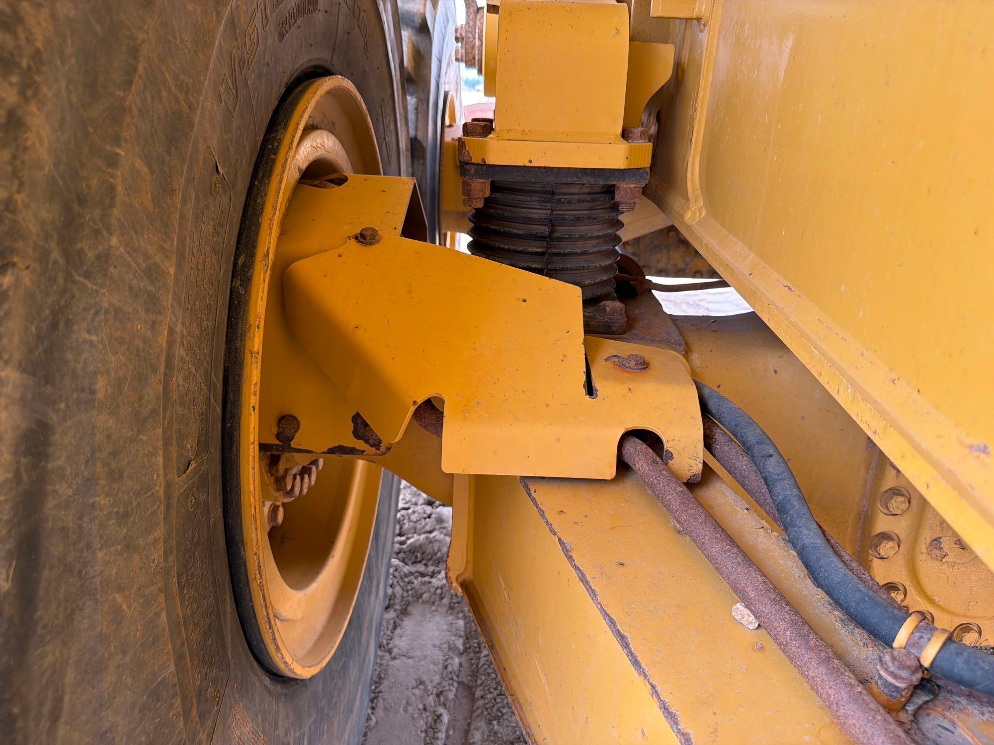 2020 Caterpillar 745