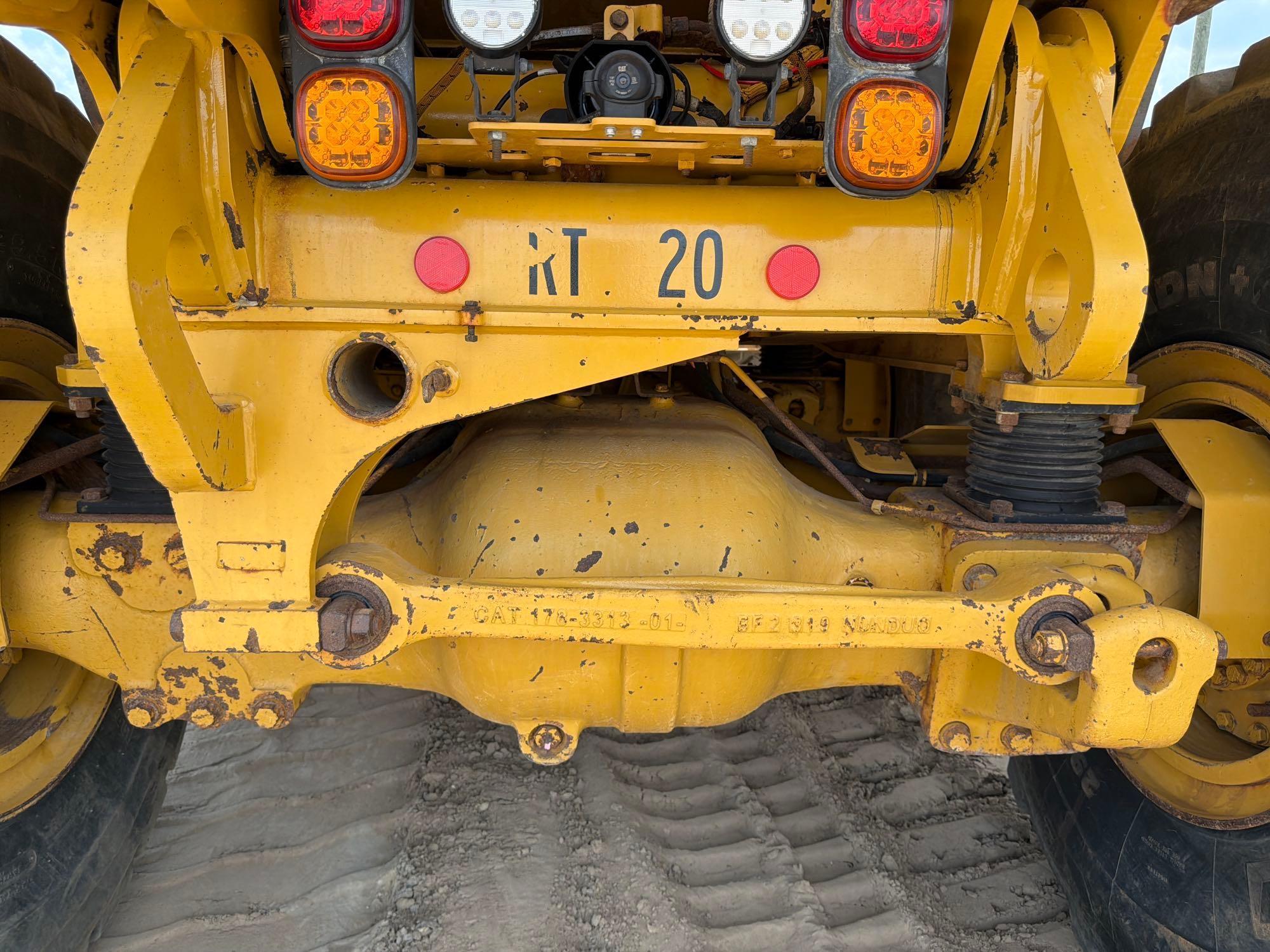 2020 Caterpillar 745