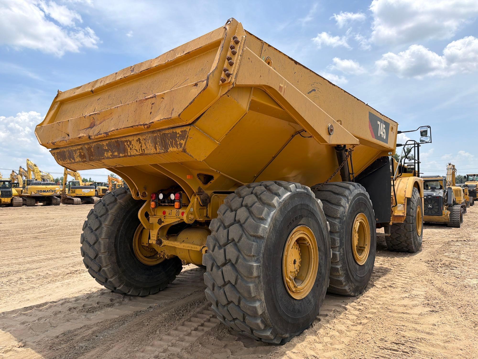 2020 Caterpillar 745