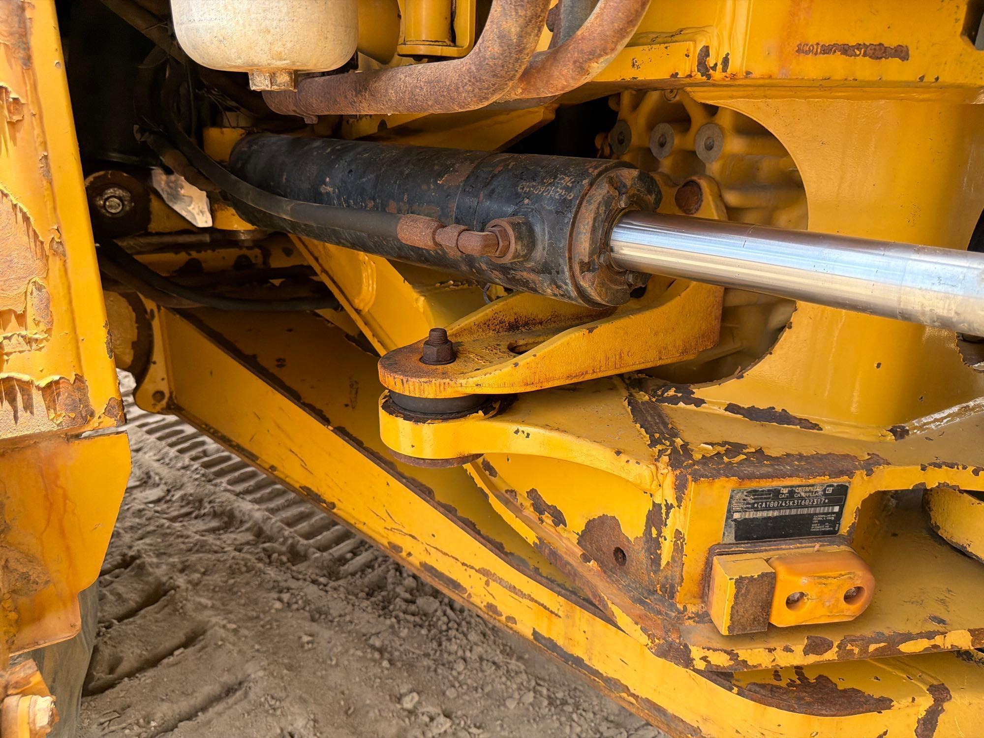 2020 Caterpillar 745