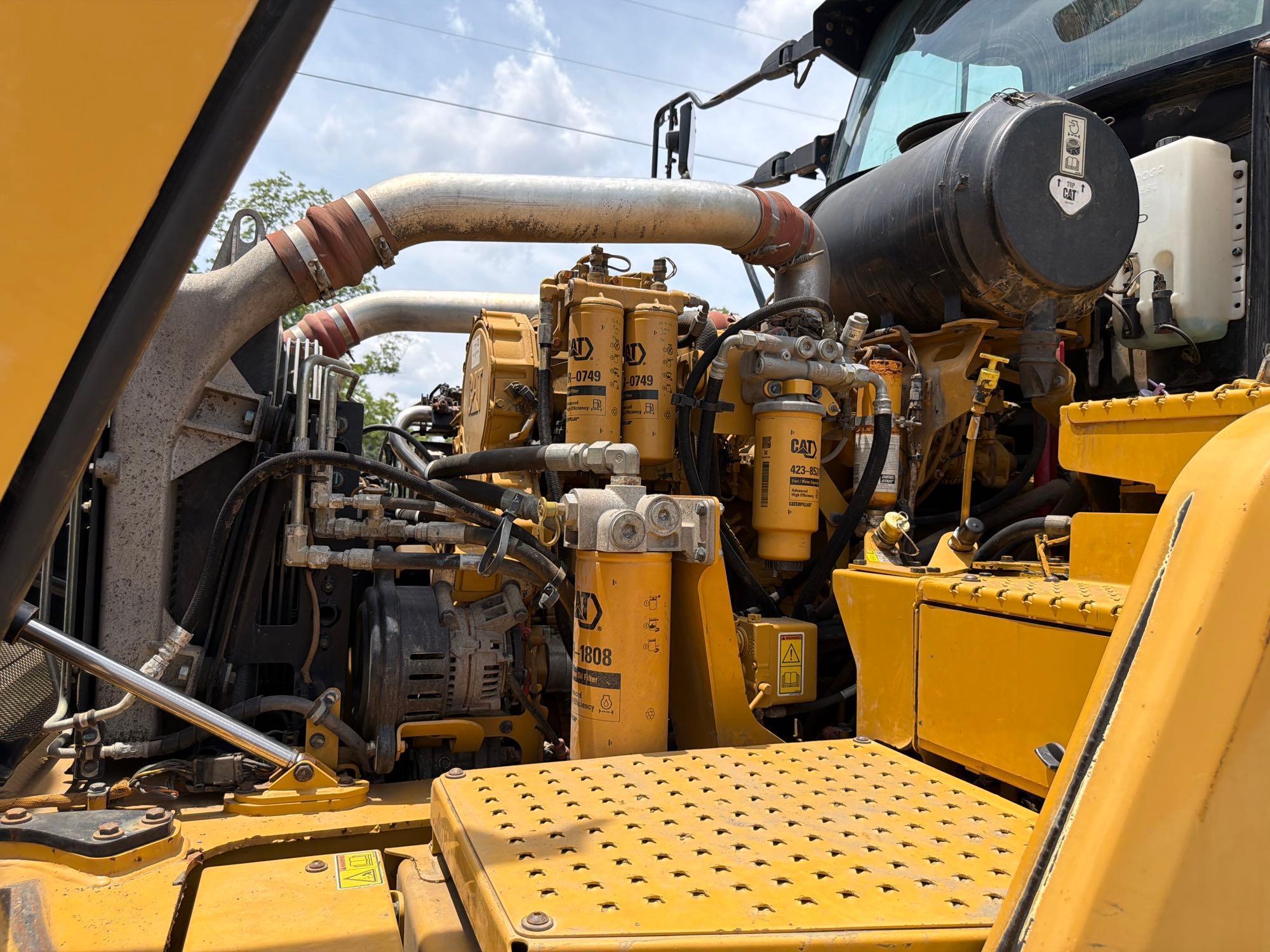2020 Caterpillar 745