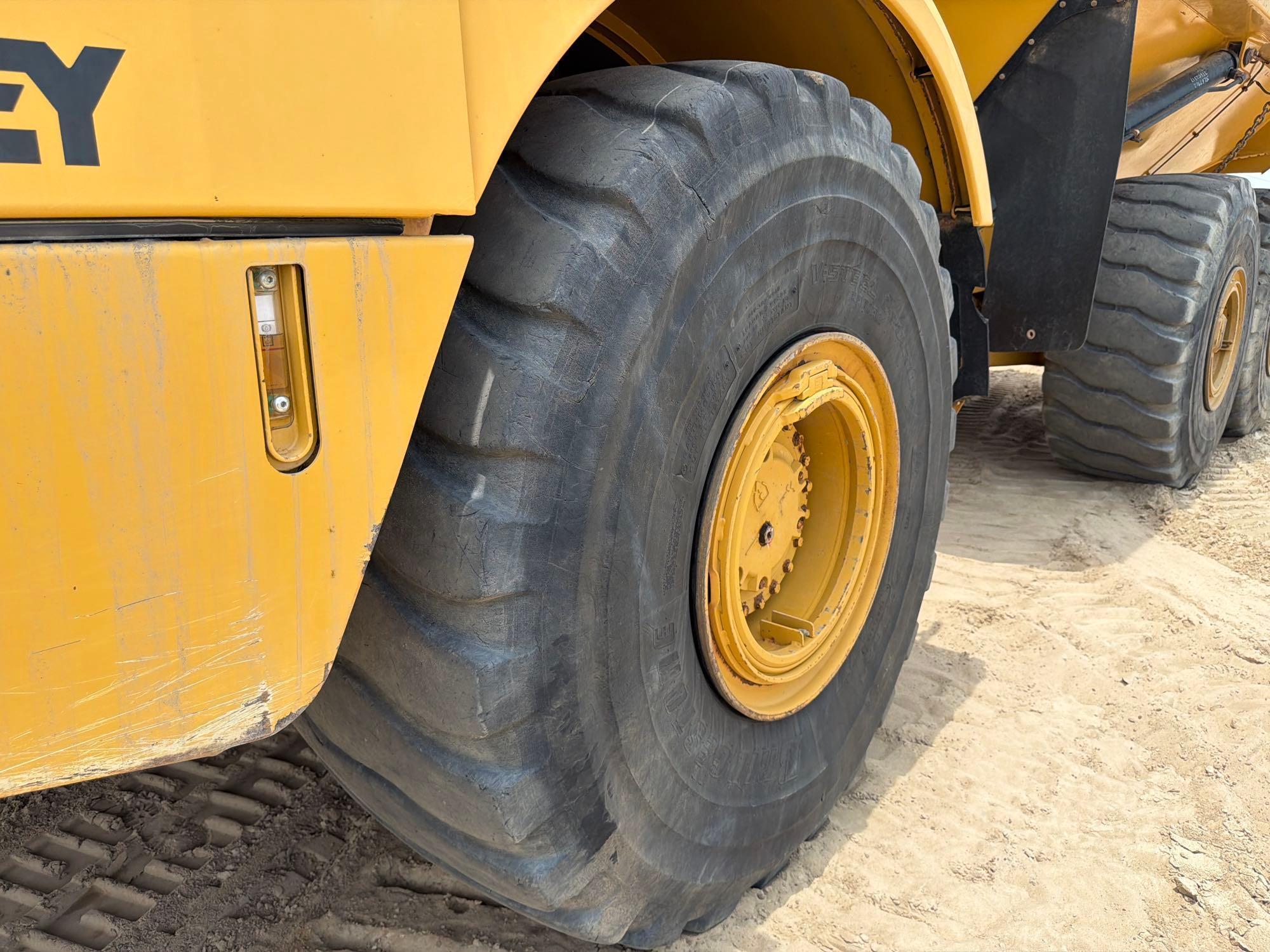 2020 Caterpillar 745