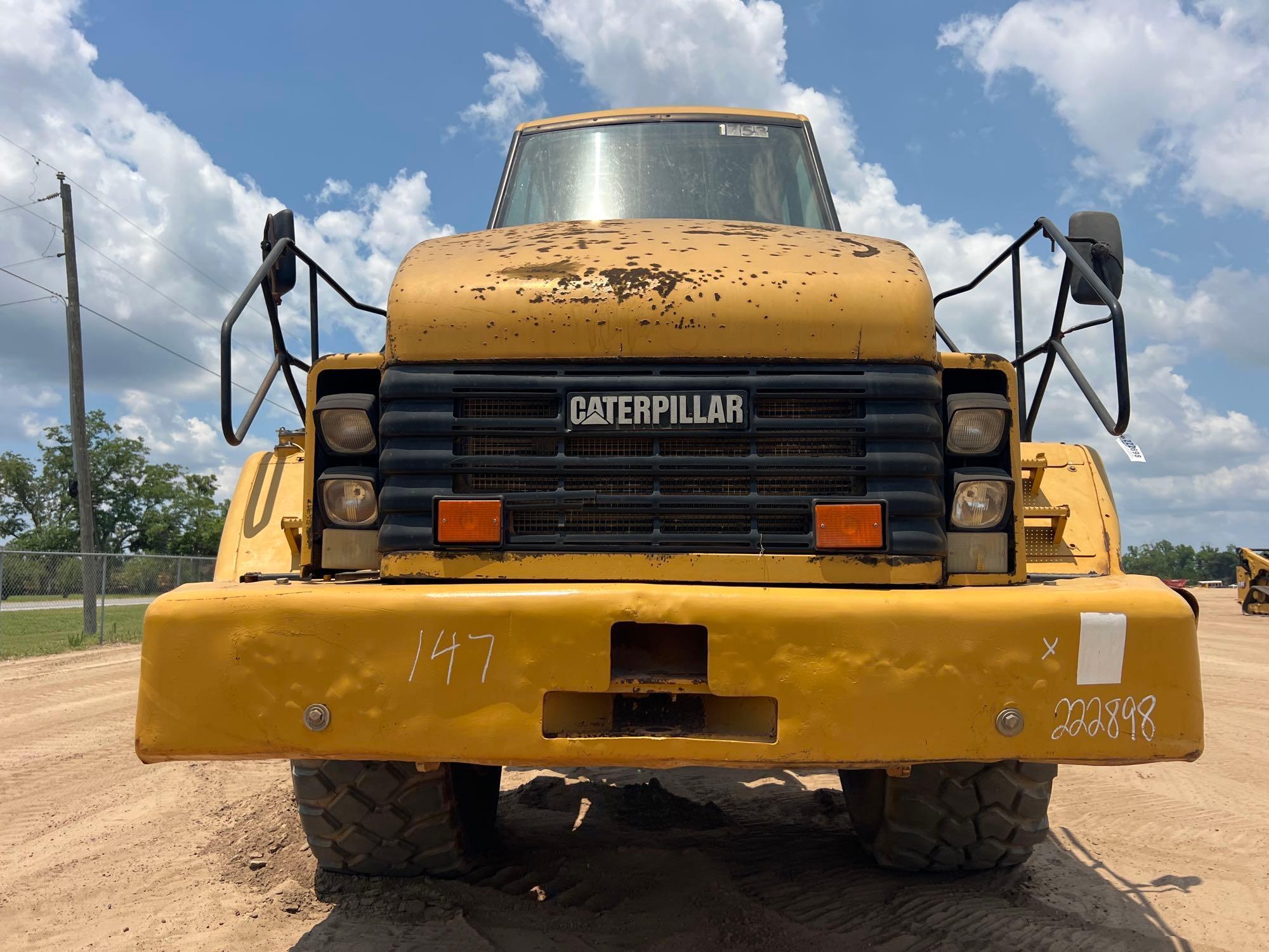 2004 Caterpillar 740