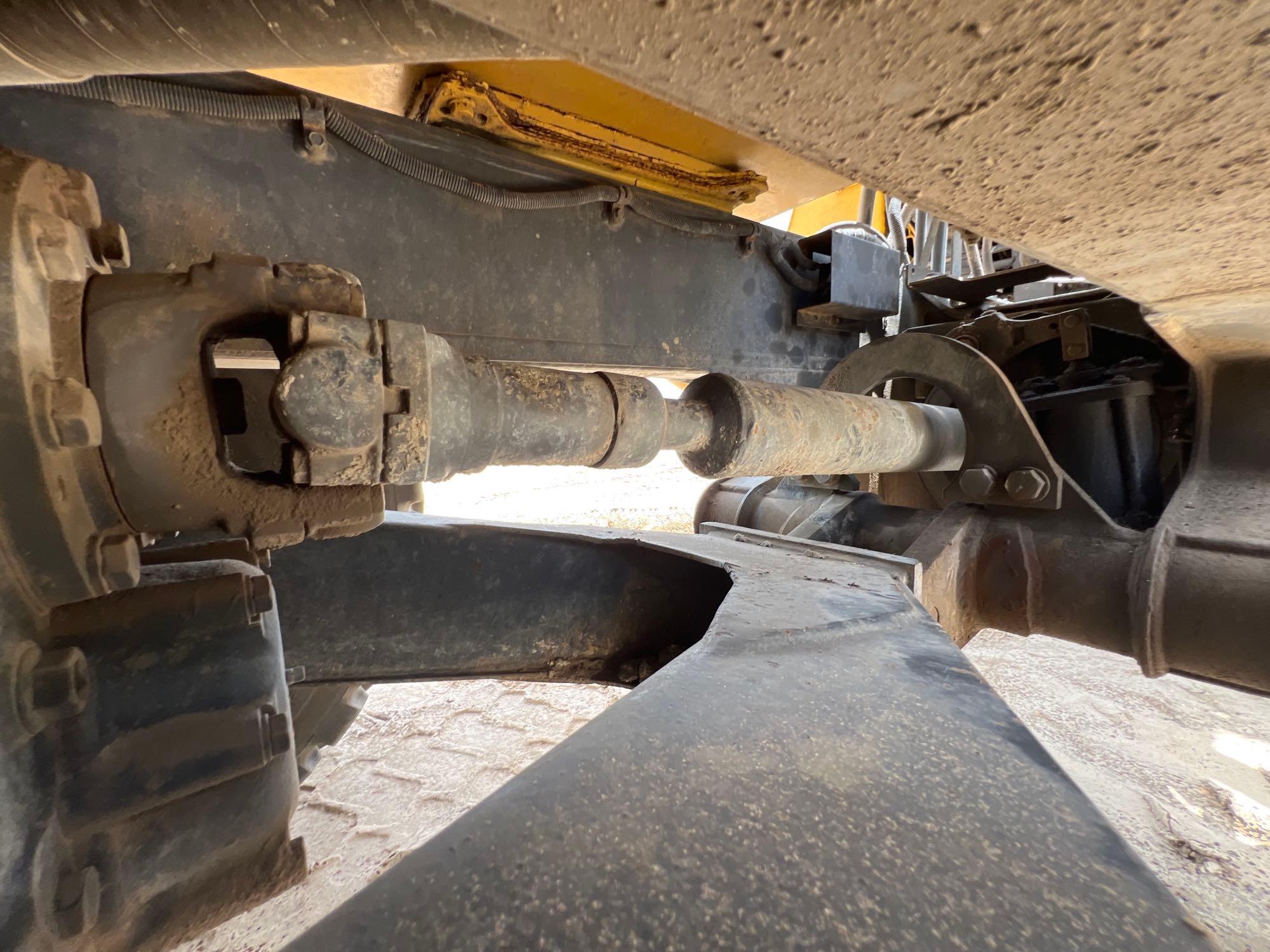 2005 Komatsu HM300-1
