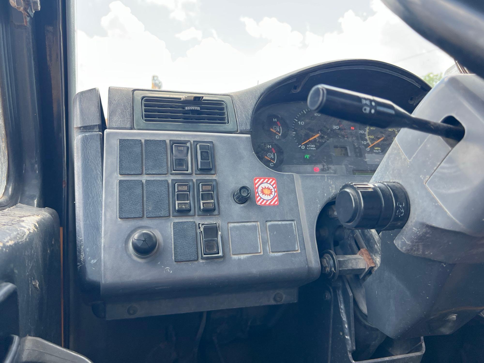 2005 Komatsu HM300-1