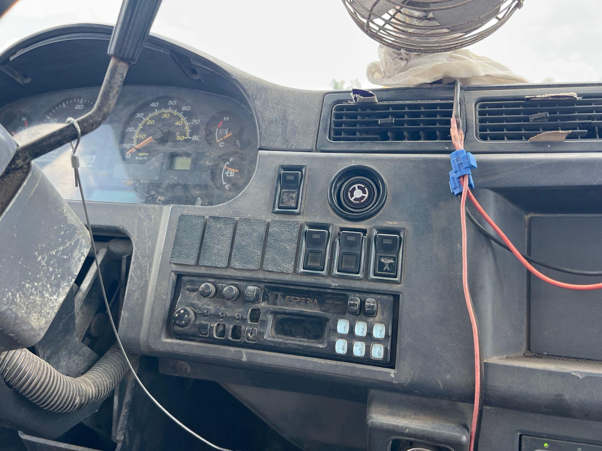 2005 Komatsu HM300-1