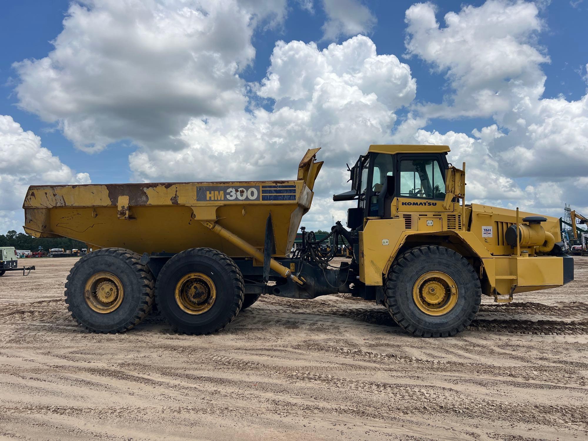 2005 Komatsu HM300-1