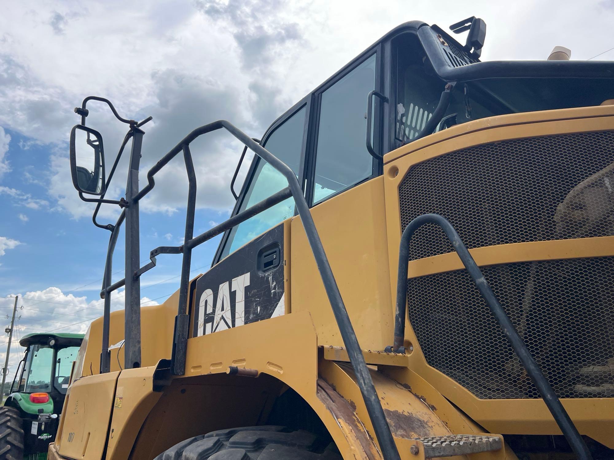 2016 Caterpillar 725C