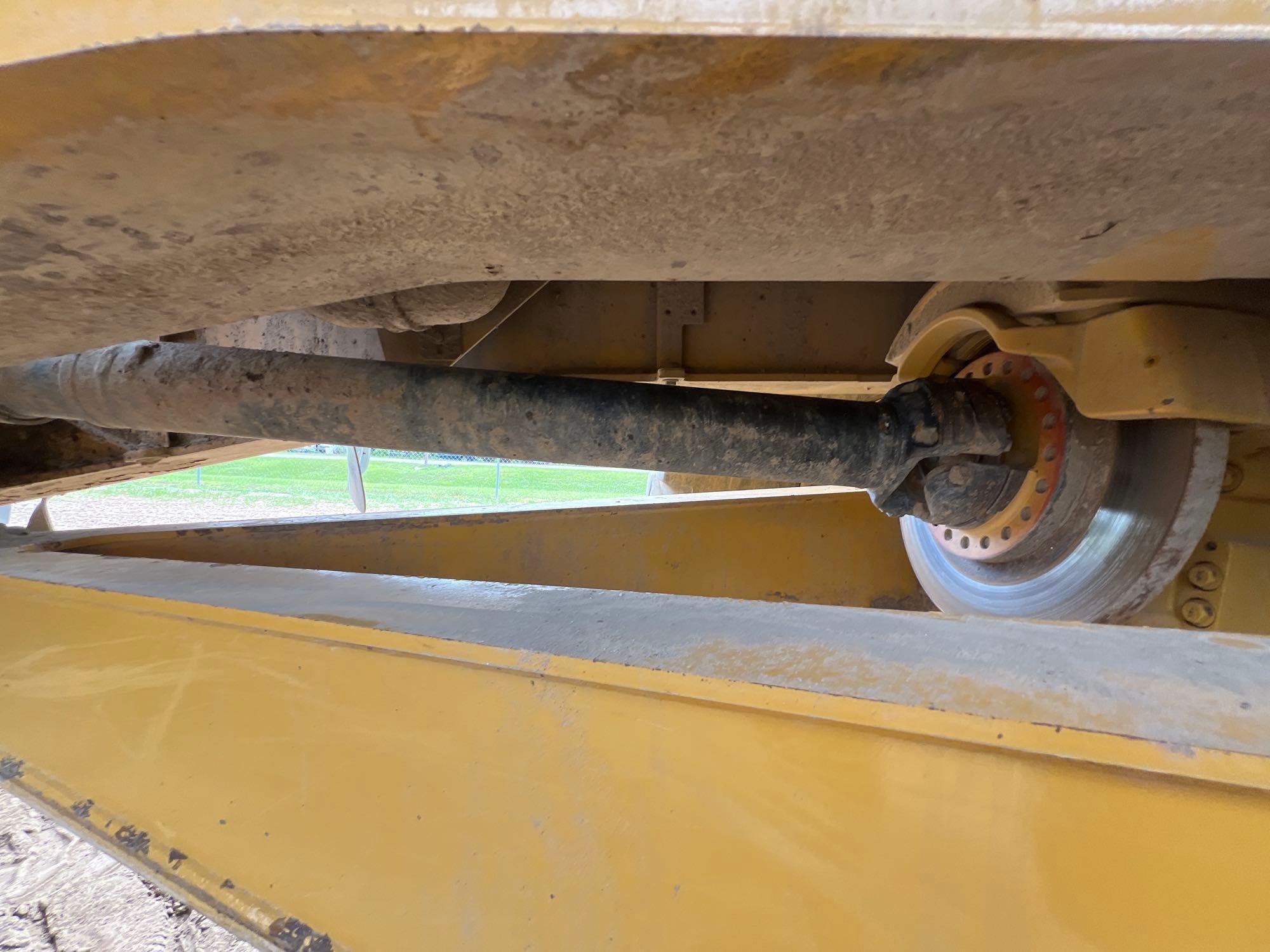 2016 Caterpillar 725C