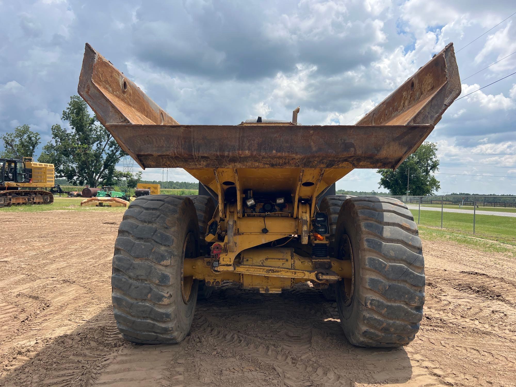 2016 Caterpillar 725C