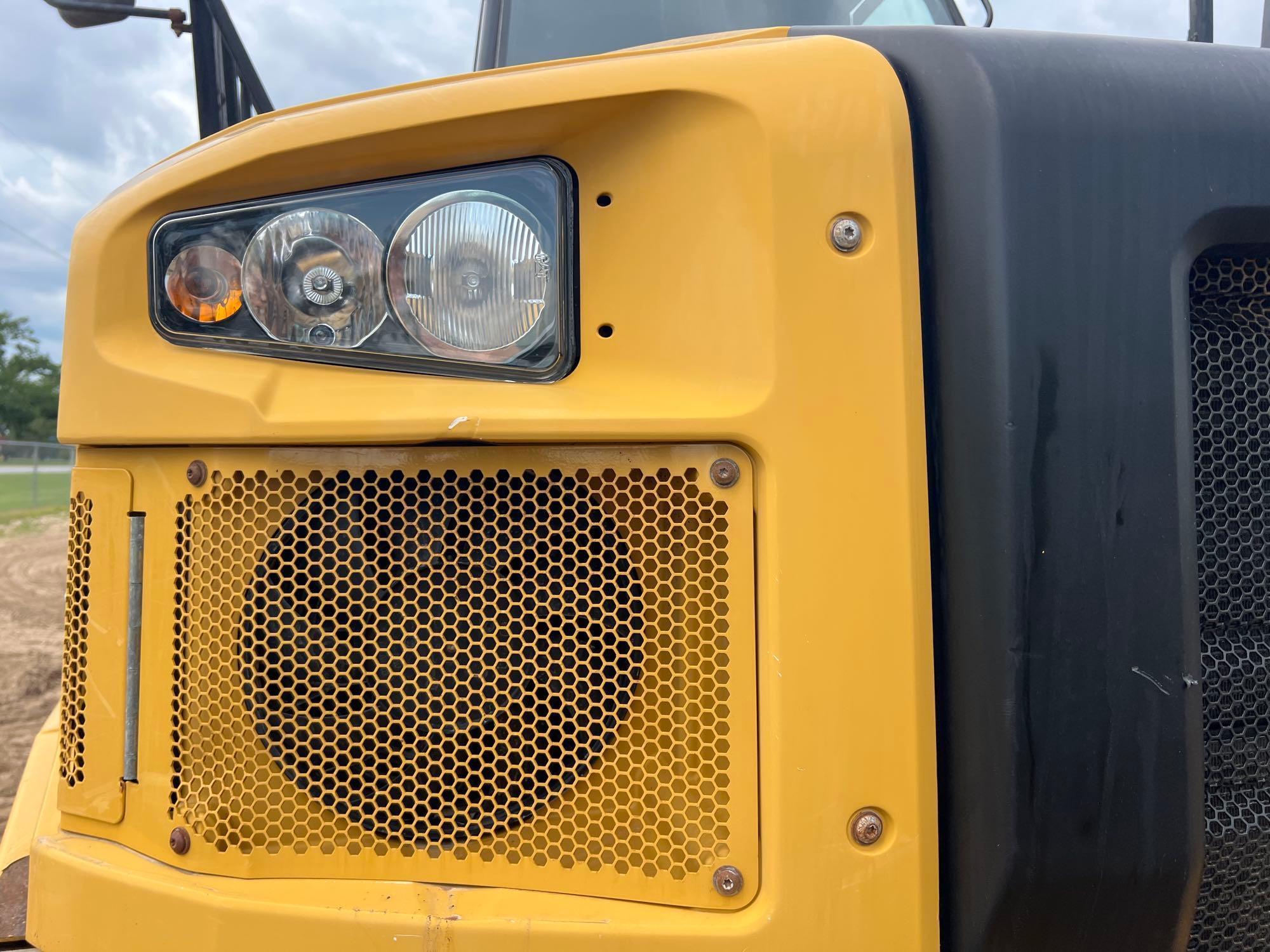 2016 Caterpillar 725C