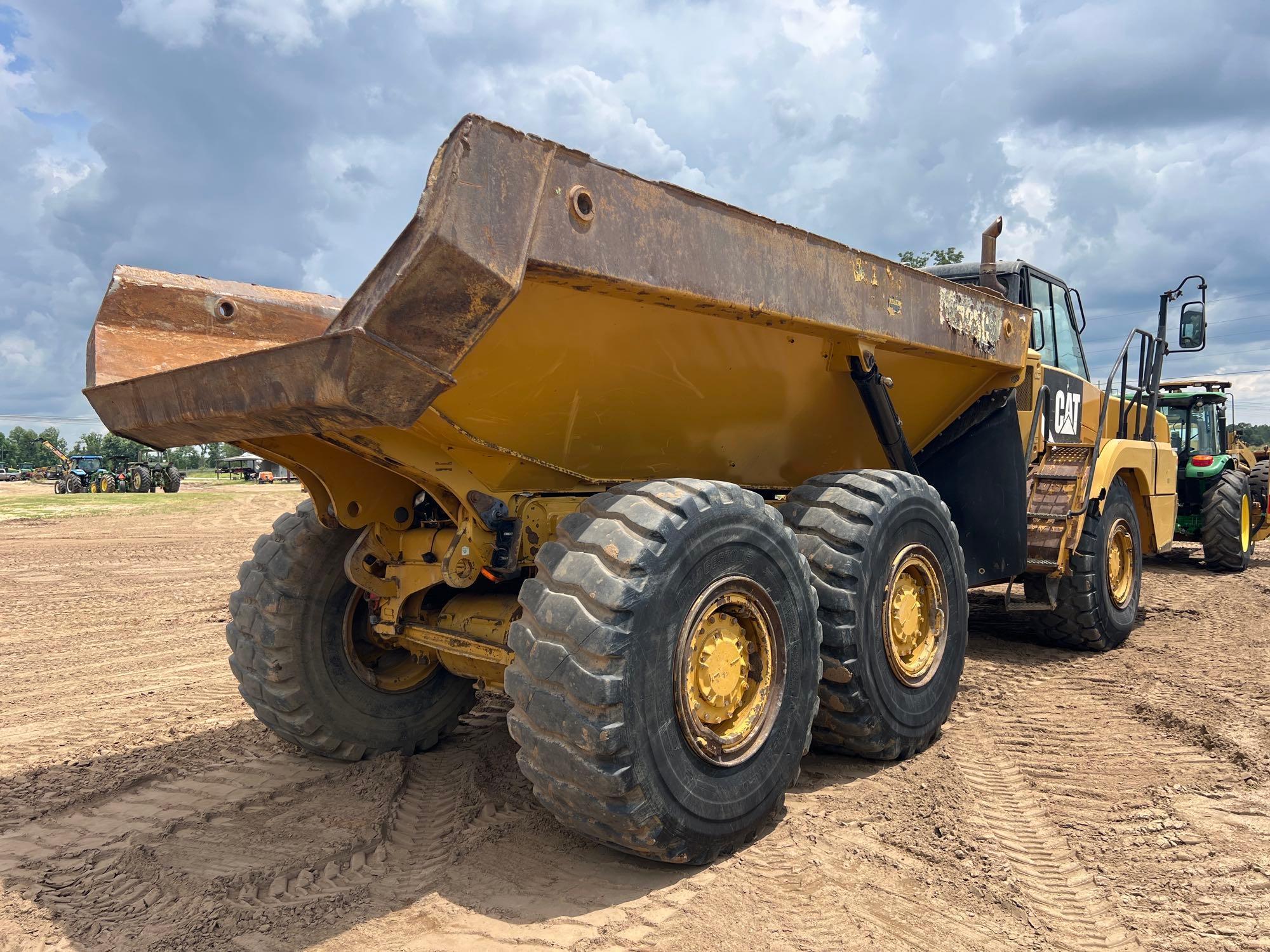 2016 Caterpillar 725C