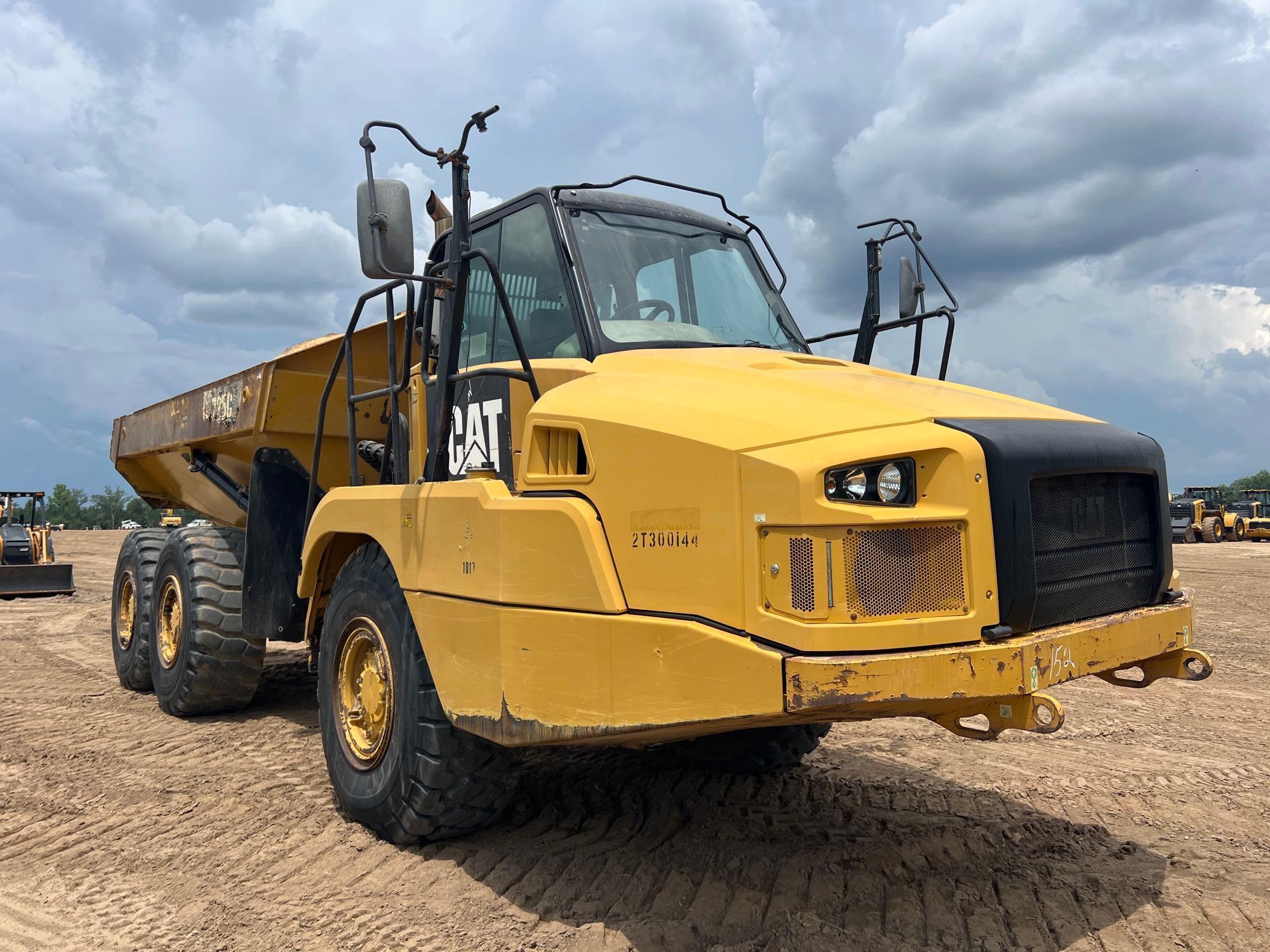2016 Caterpillar 725C