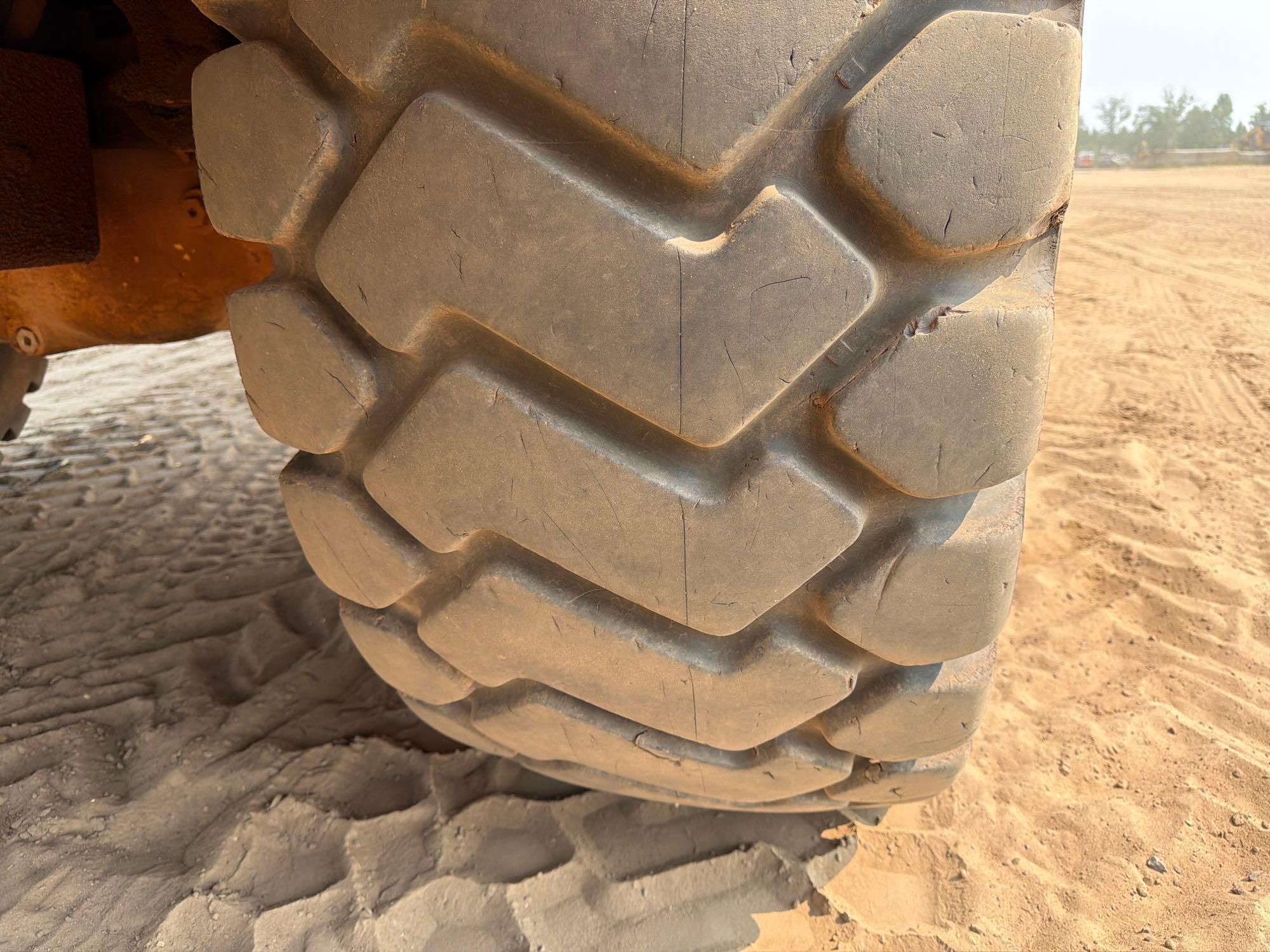 2007 Caterpillar 725