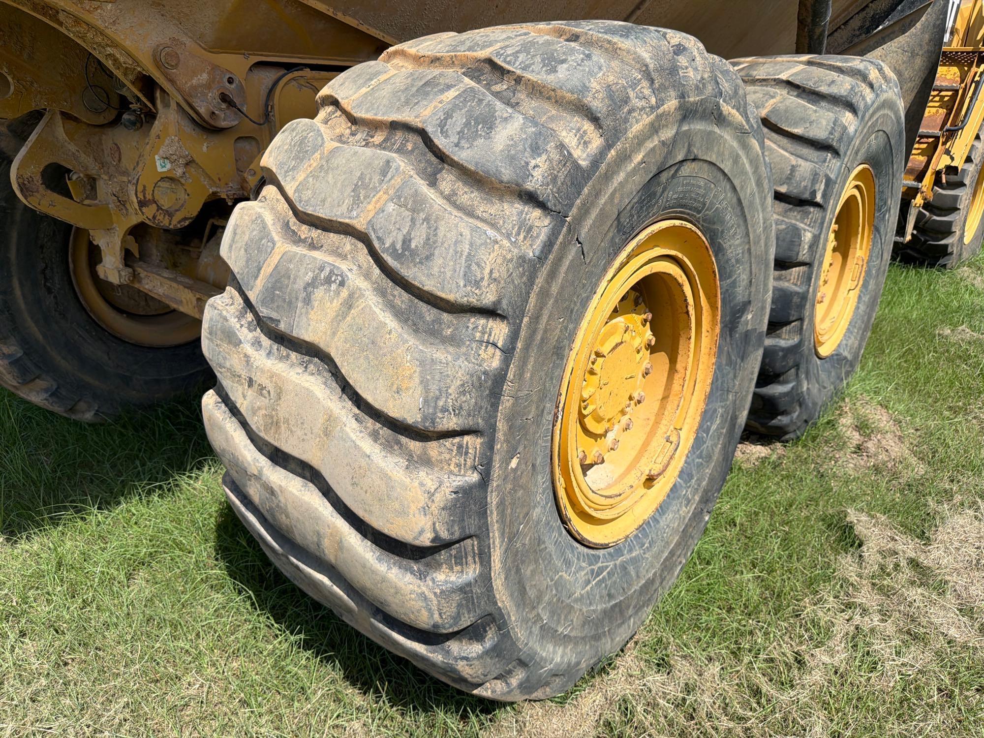 2016 Caterpillar 725C