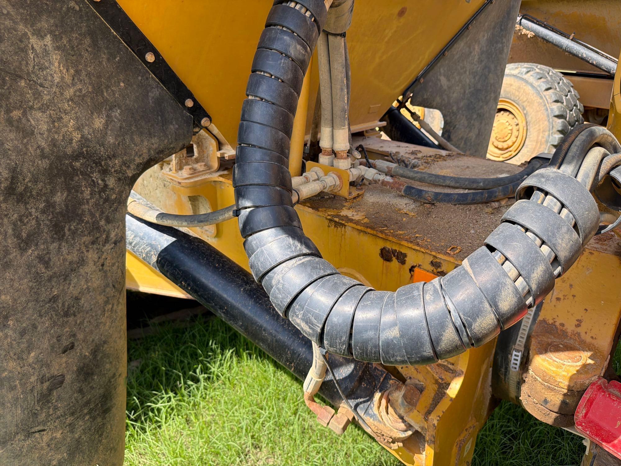 2016 Caterpillar 725C