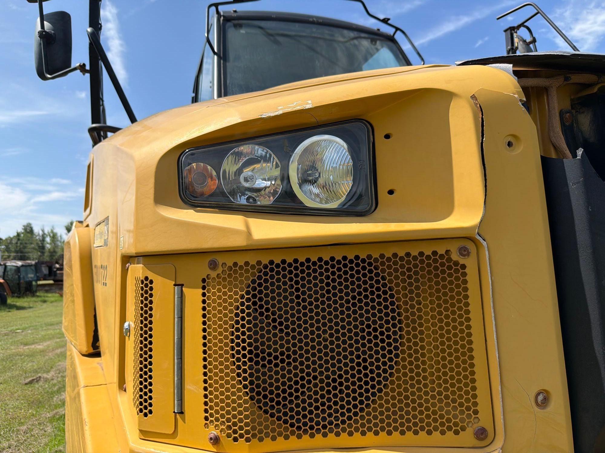 2016 Caterpillar 725C