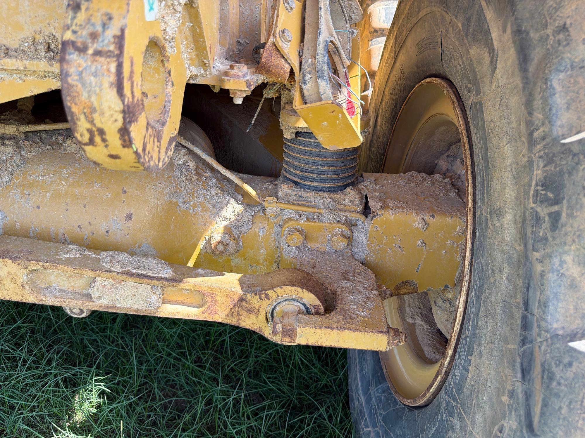 2016 Caterpillar 725C