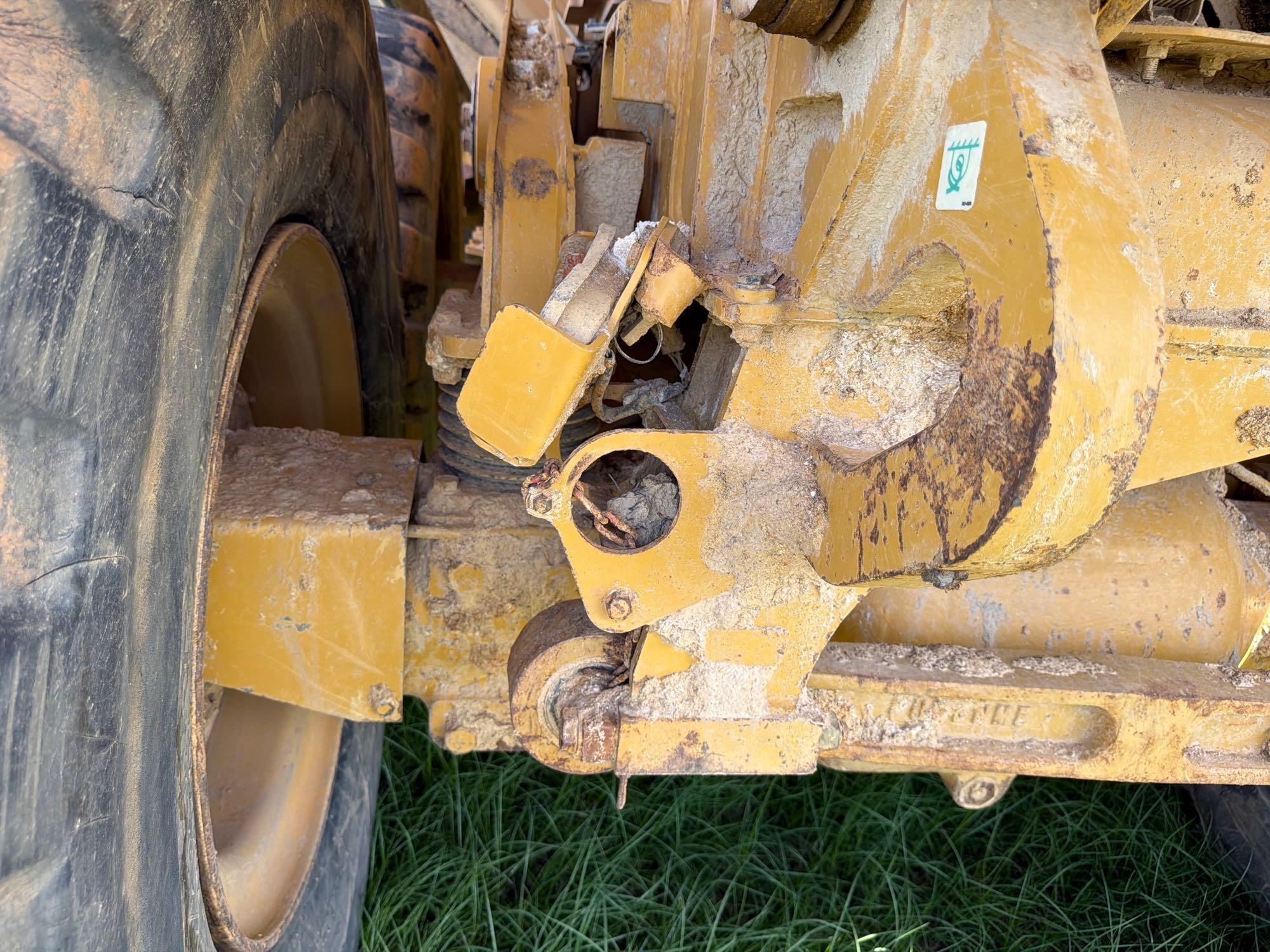 2016 Caterpillar 725C
