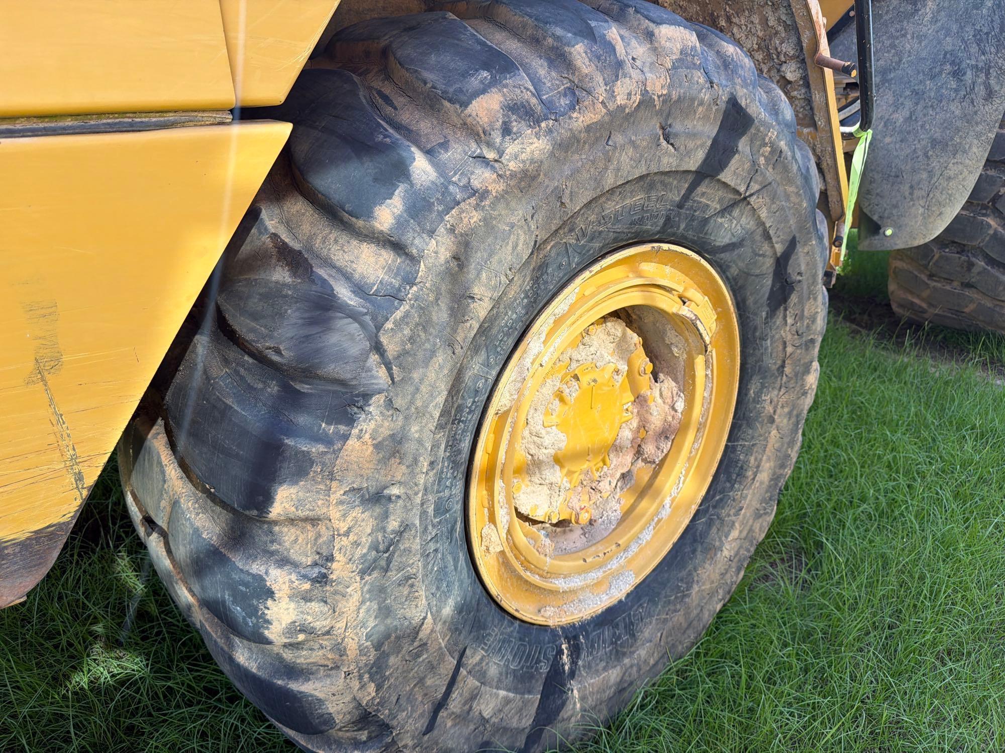 2016 Caterpillar 725C