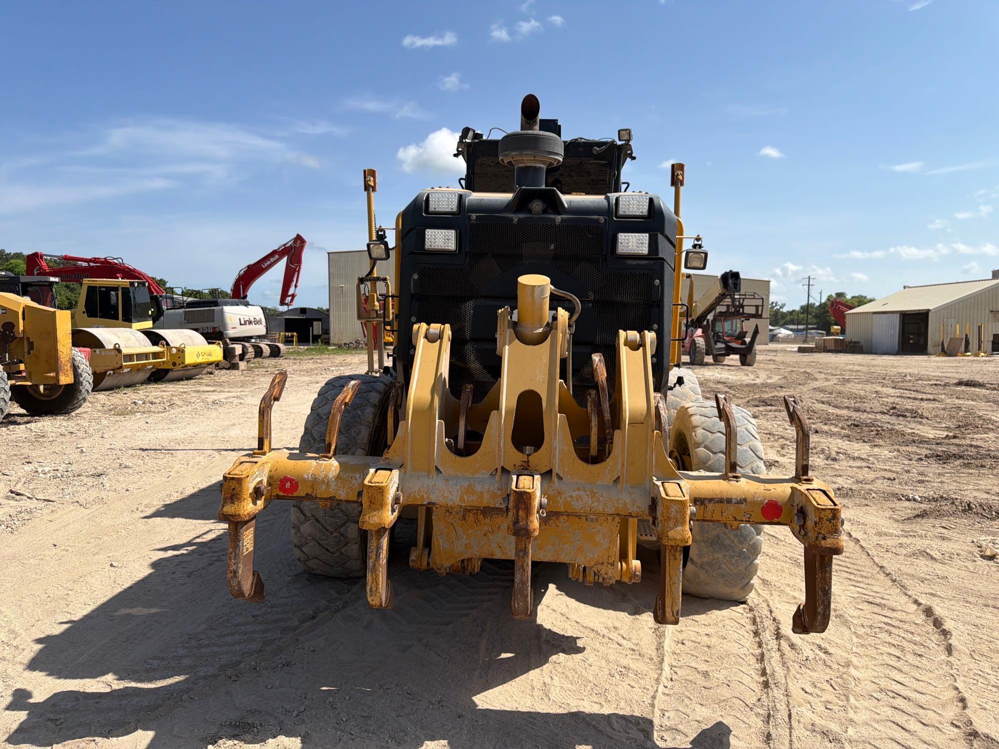 2014 Caterpillar 140M